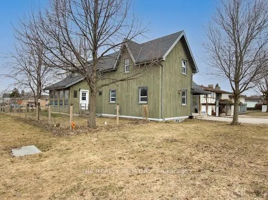 Photo 3 of 51 Huron Road, West Perth, Mitchell — HOMEH