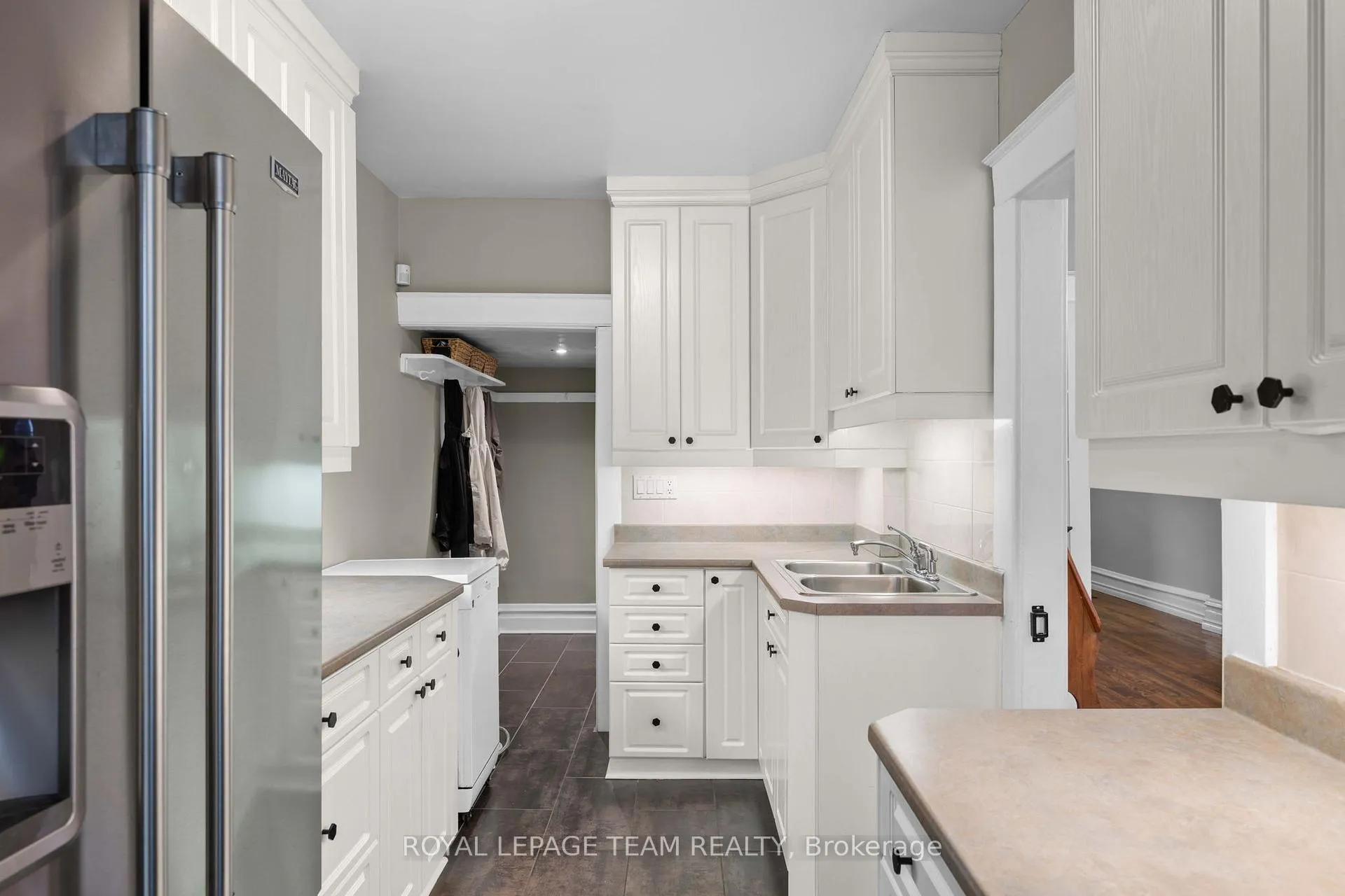 Photo 14 of 112 Fairmont Avenue, Ottawa, Hintonburg — HOMEH