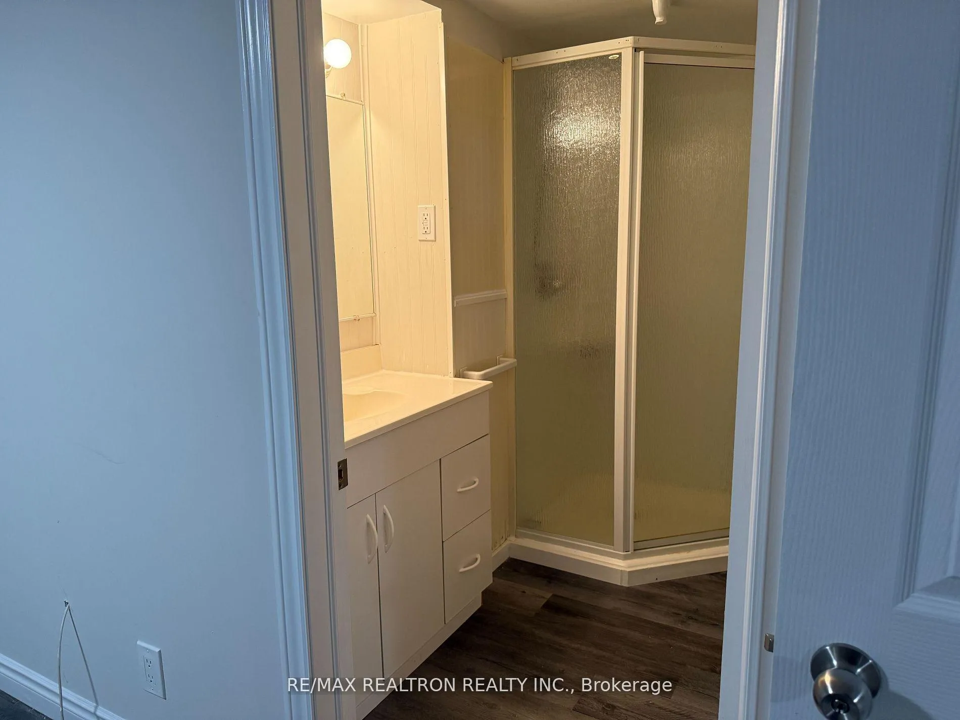 Photo 8 of Unit Basement, 923 Bayview Avenue, Whitby, Downtown Whitby — HOMEH
