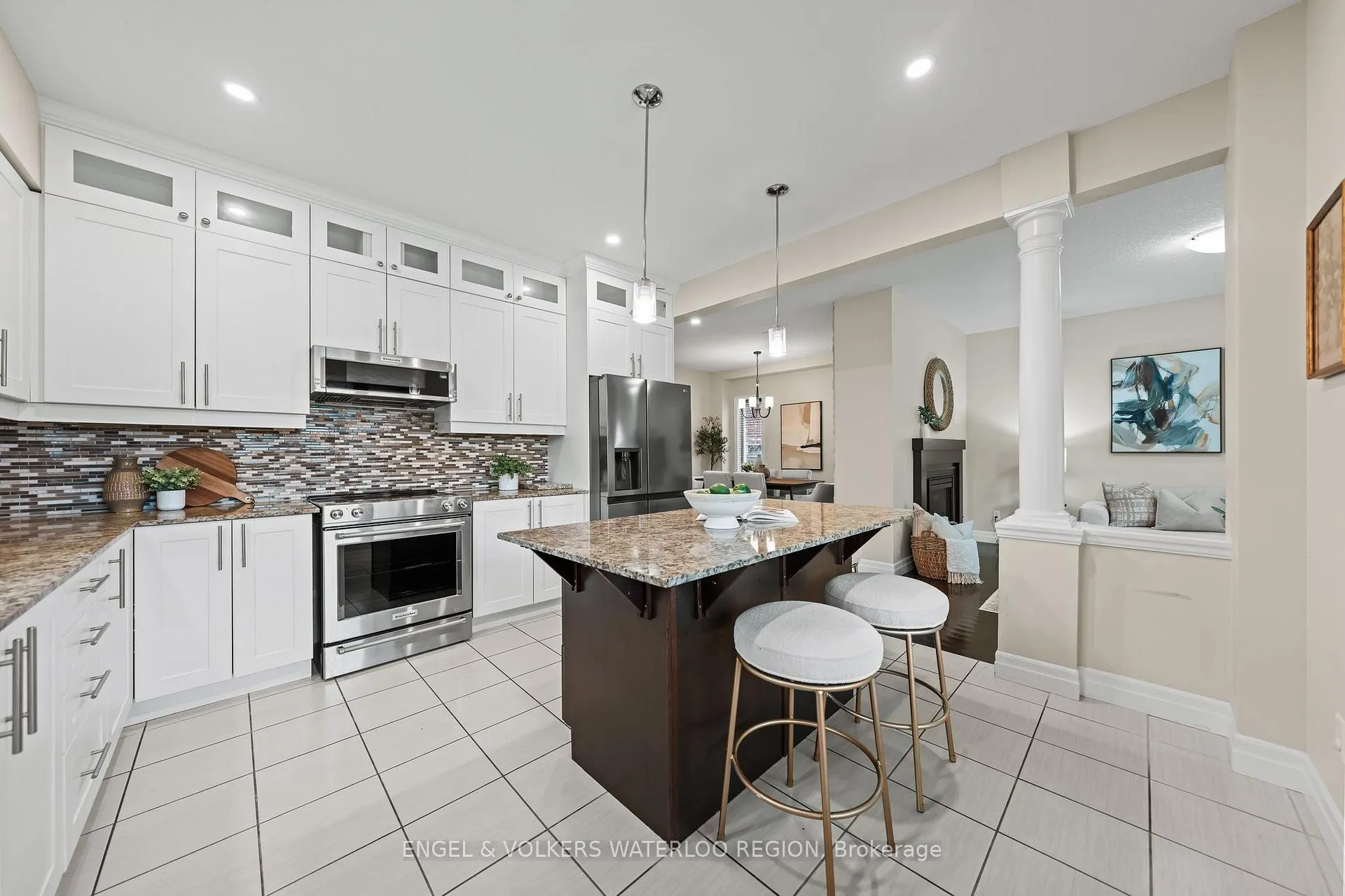 Photo 18 of 261 Watervale Crescent, Kitchener — HOMEH