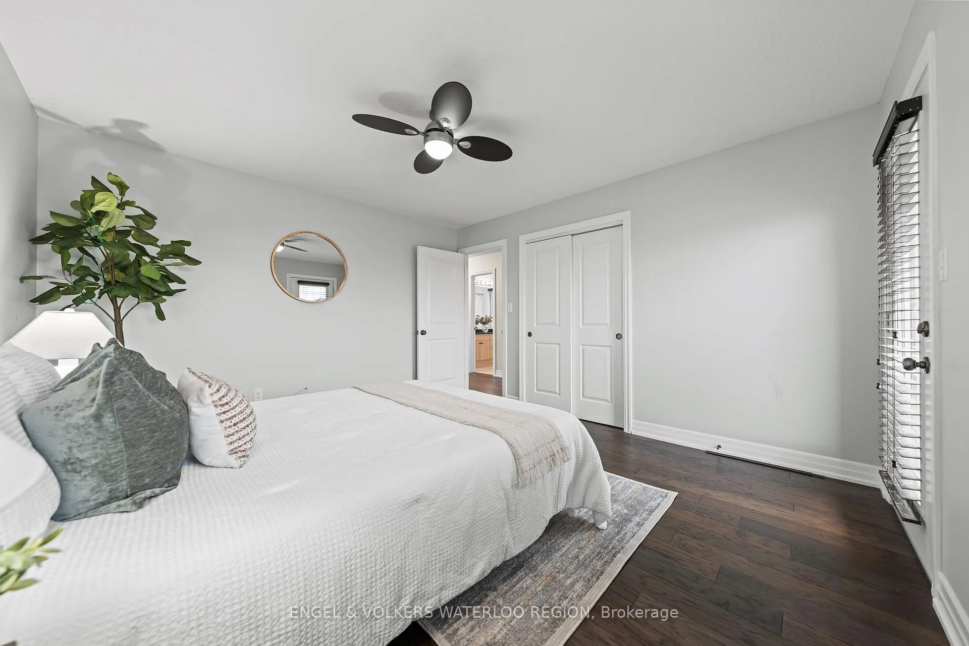 Photo 31 of 261 Watervale Crescent, Kitchener — HOMEH