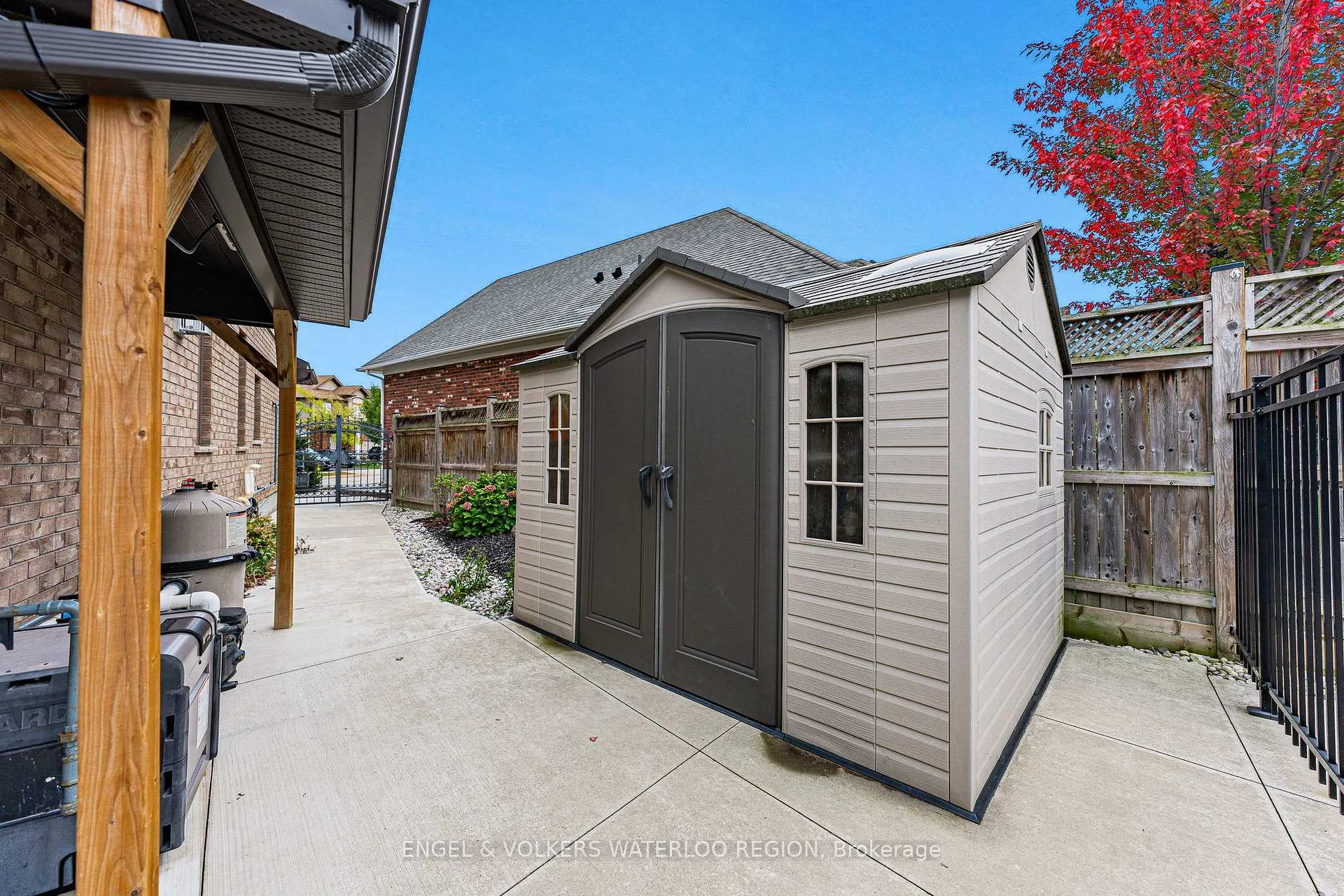 Photo 45 of 261 Watervale Crescent, Kitchener — HOMEH