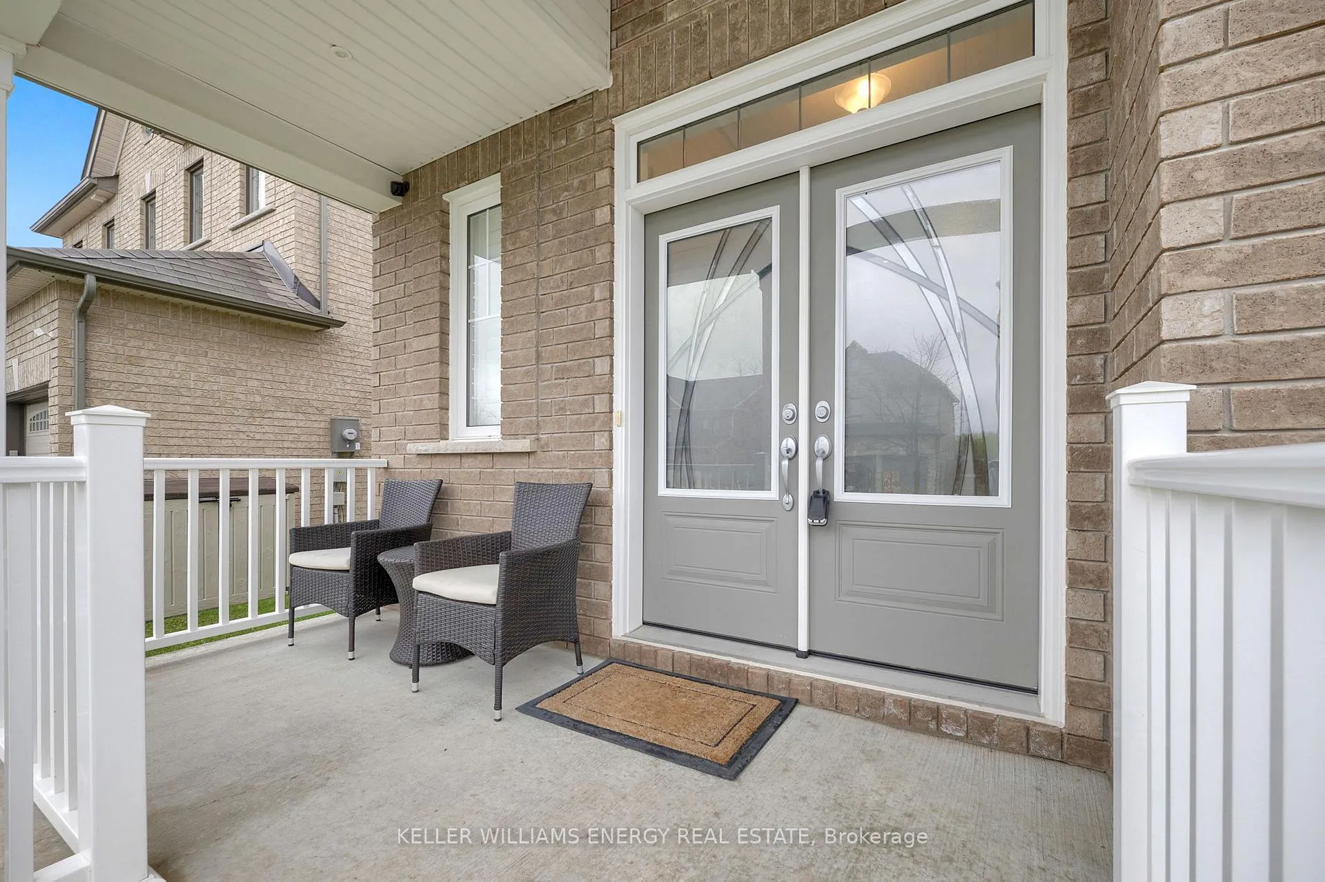Photo 3 of 183 William Fair Drive, Clarington, Bowmanville — HOMEH