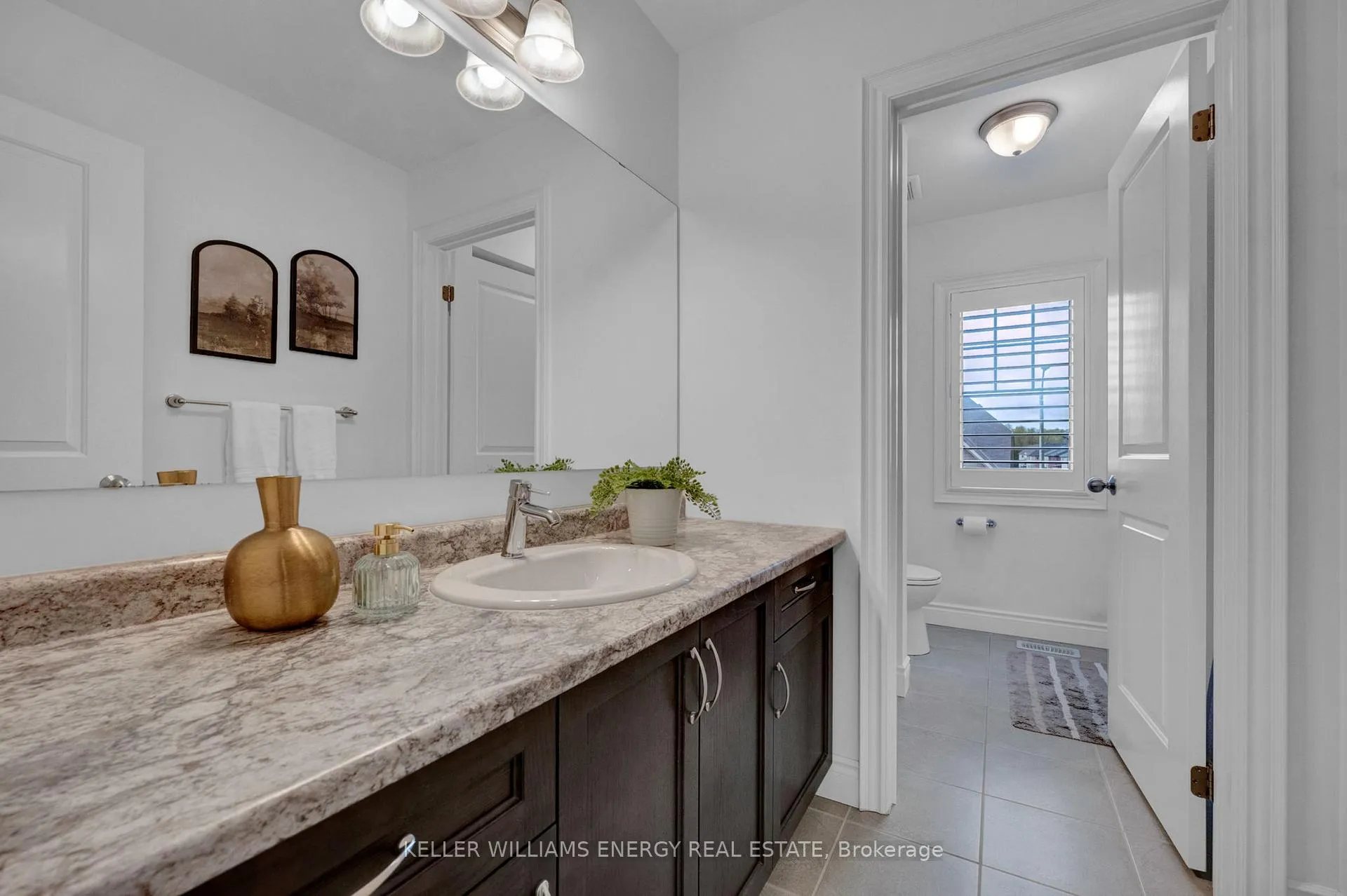 Photo 39 of 183 William Fair Drive, Clarington, Bowmanville — HOMEH