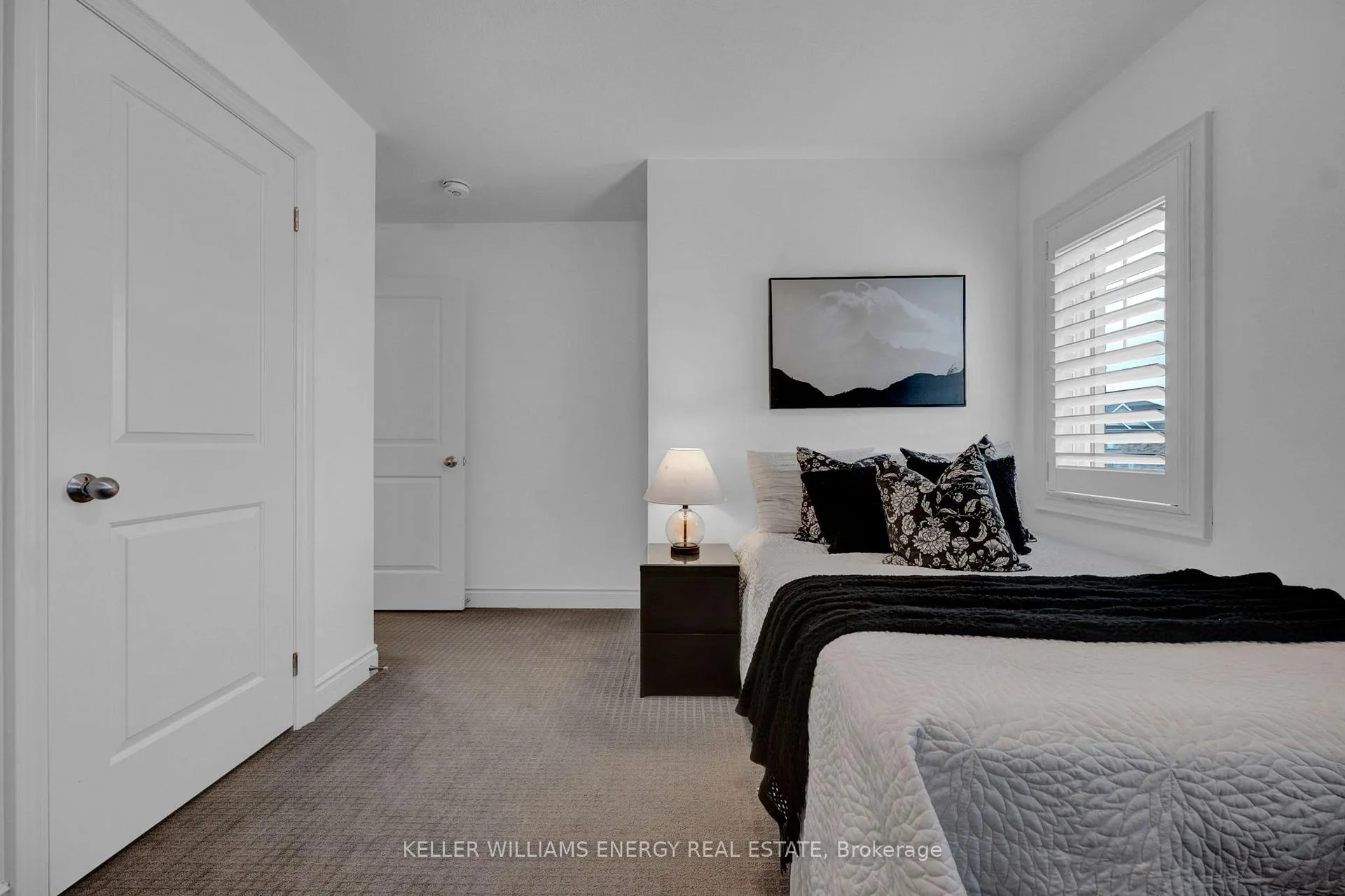 Photo 42 of 183 William Fair Drive, Clarington, Bowmanville — HOMEH