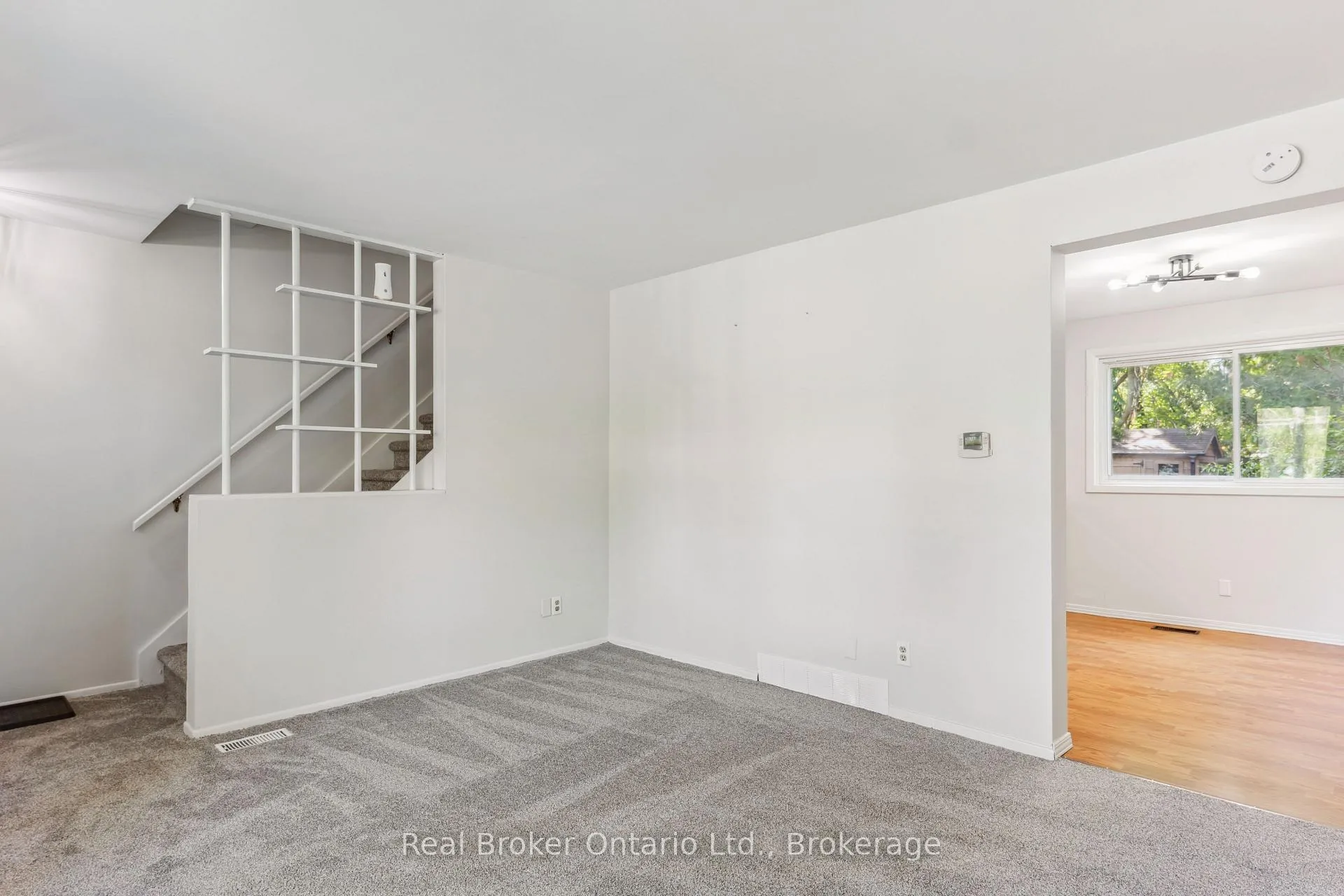 Photo 10 of 499 Krug Street, Kitchener, Rosemount — HOMEH