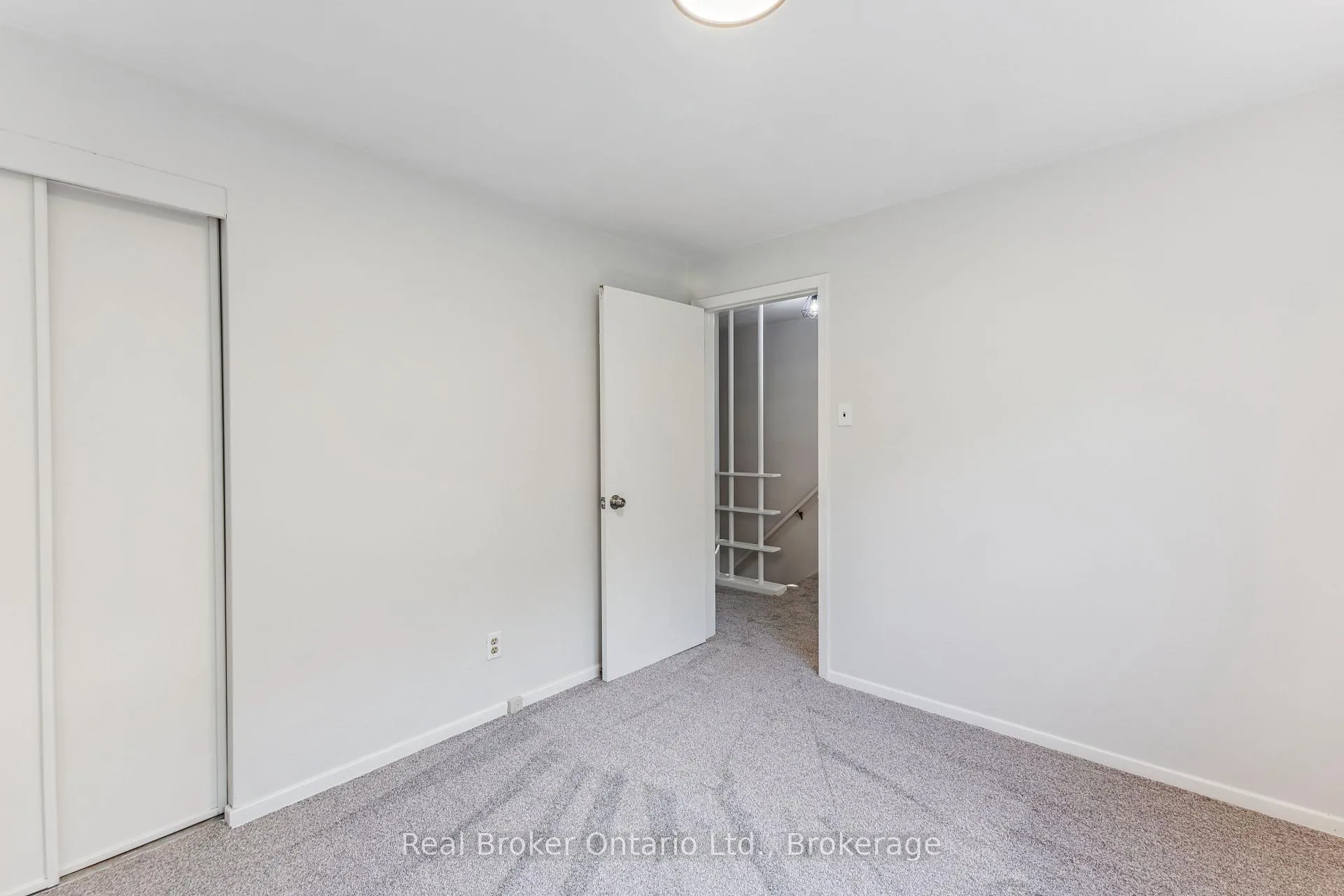 Photo 19 of 499 Krug Street, Kitchener, Rosemount — HOMEH