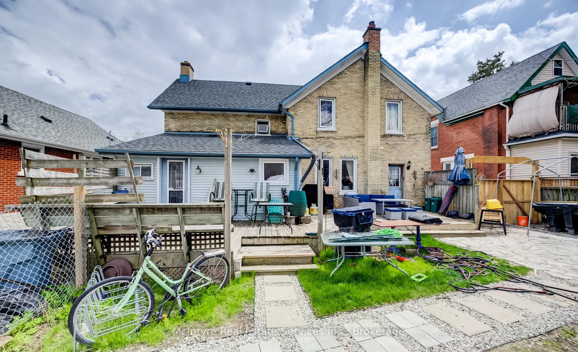 Photo 5 of 46 Shanley Street, Kitchener, KW Hospital — HOMEH