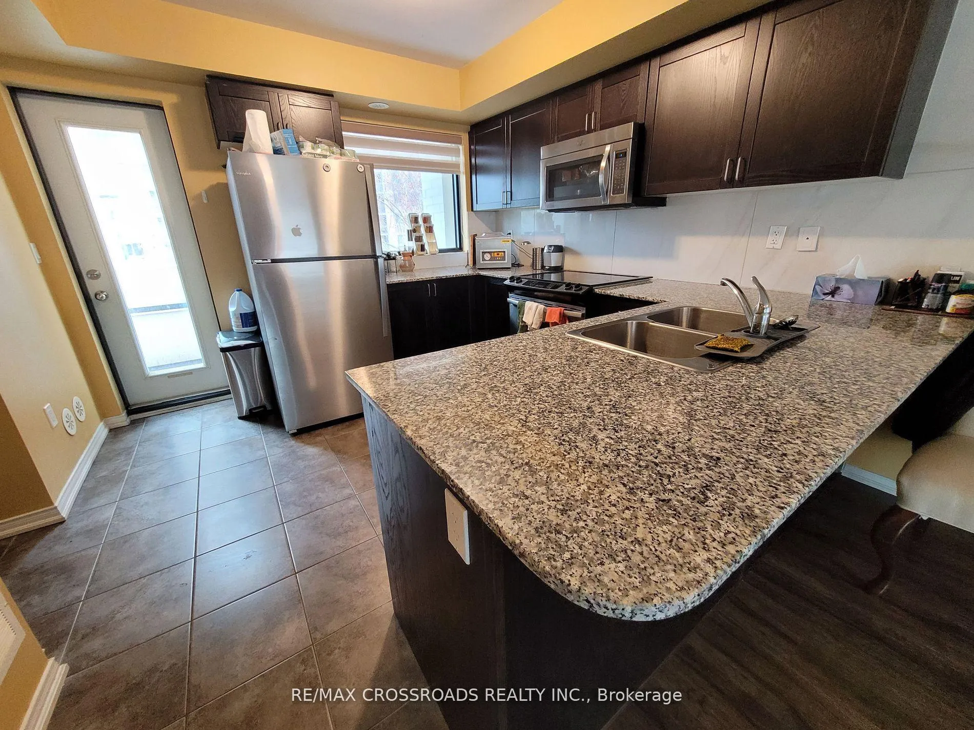 Photo 5 of Unit 202, 134 Widdicombe Hill Boulevard, Etobicoke, Willowridge-Martingrove-Richview — HOMEH