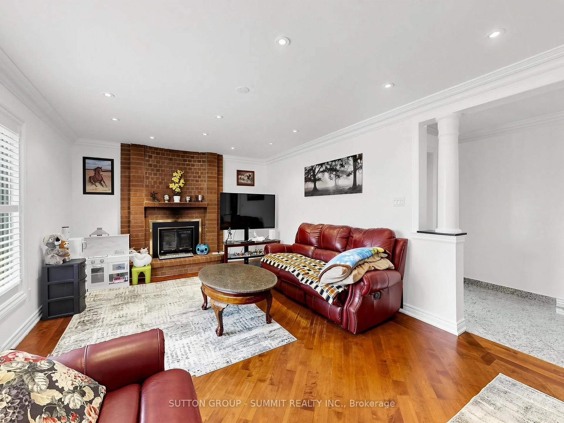 Photo 13 of 556 Ray Lawson Boulevard, Brampton, Fletcher's Creek South — HOMEH