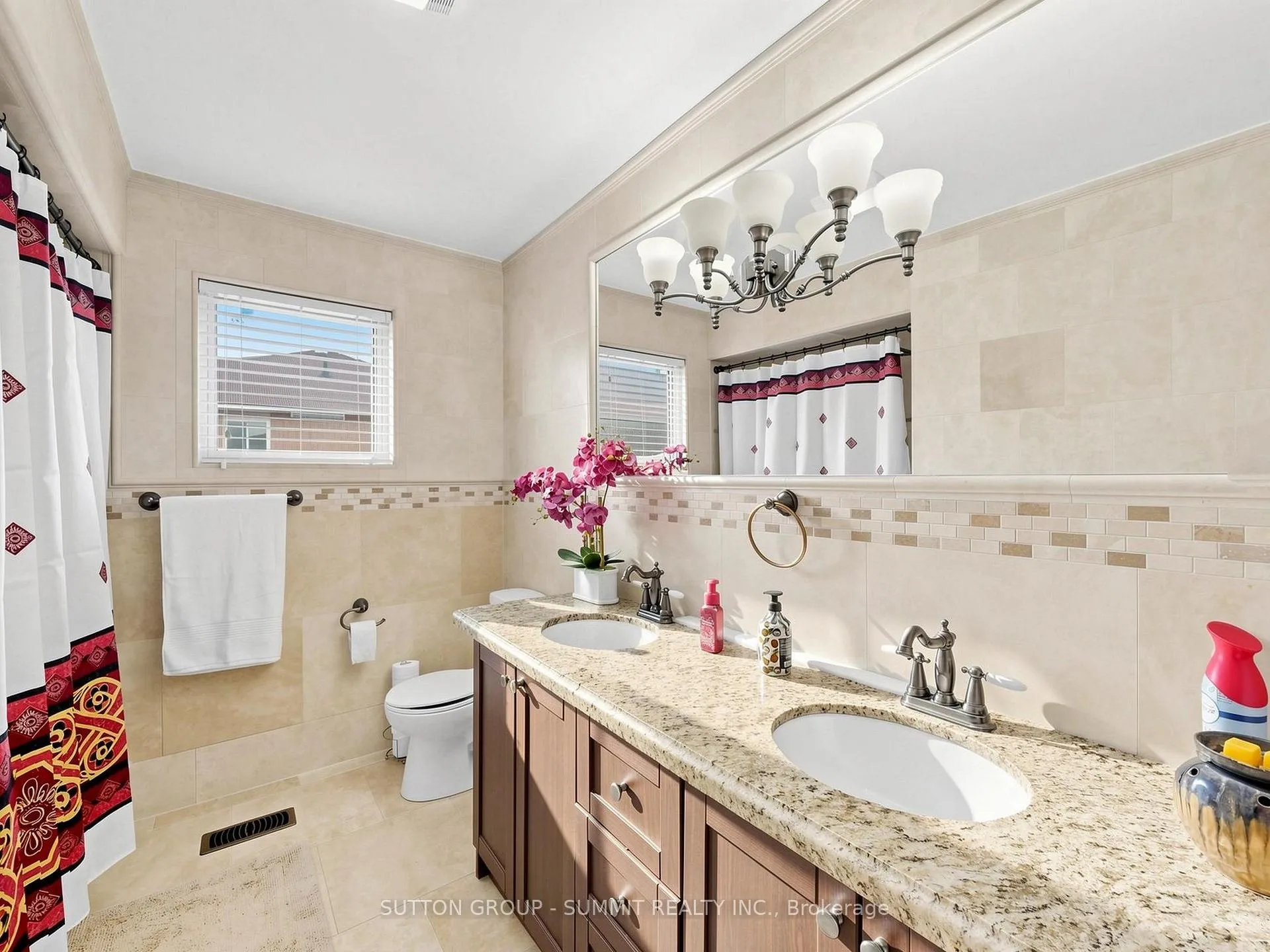 Photo 33 of 556 Ray Lawson Boulevard, Brampton, Fletcher's Creek South — HOMEH