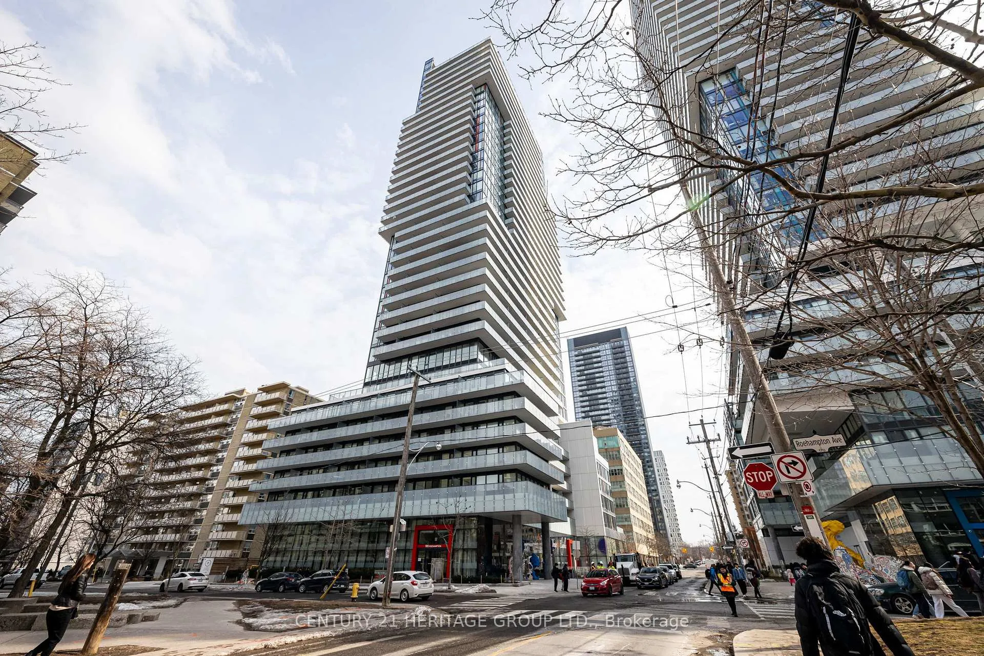 Photo 2 of Unit 608, 185 Roehampton Avenue, Toronto, Mount Pleasant West — HOMEH