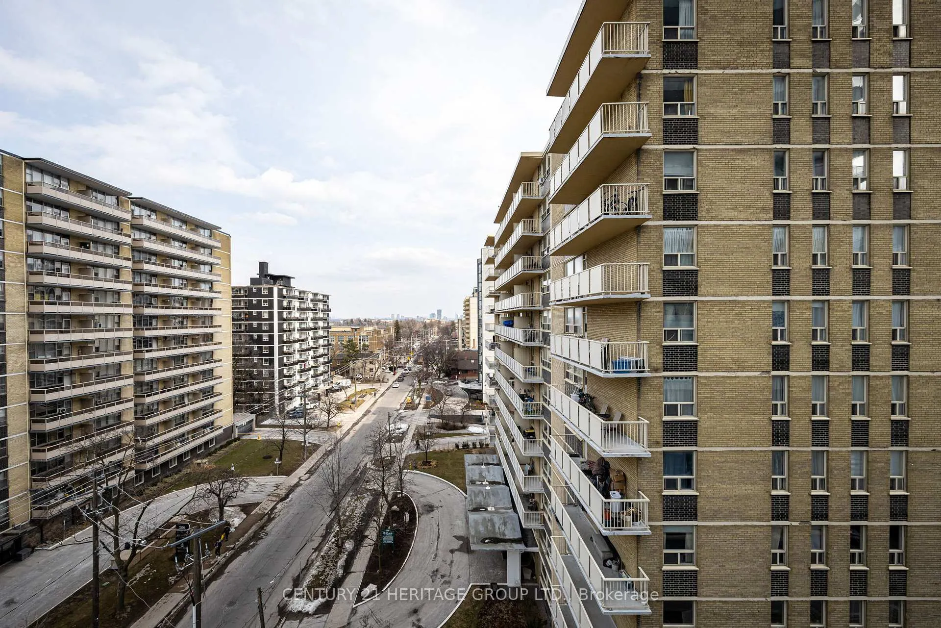 Photo 21 of Unit 608, 185 Roehampton Avenue, Toronto, Mount Pleasant West — HOMEH