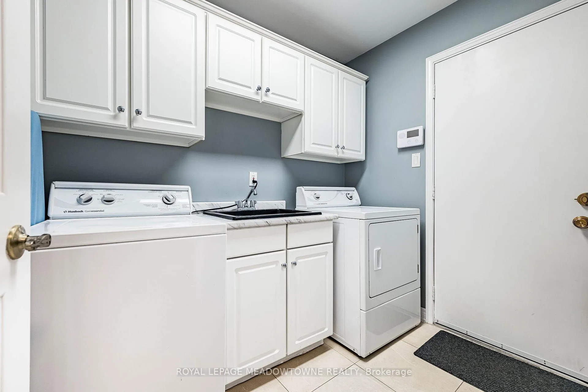 Photo 21 of 8 Wadsworth Circle, Brampton, Snelgrove — HOMEH