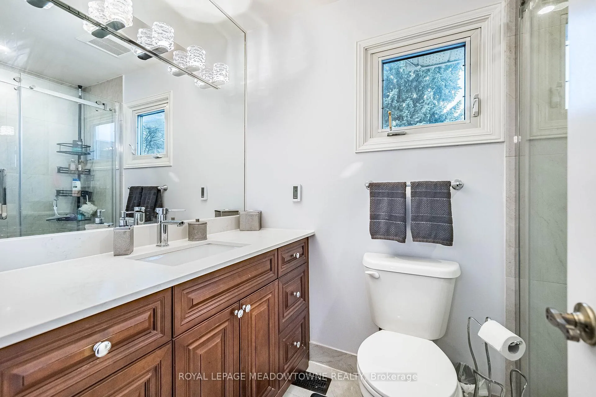 Photo 25 of 8 Wadsworth Circle, Brampton, Snelgrove — HOMEH