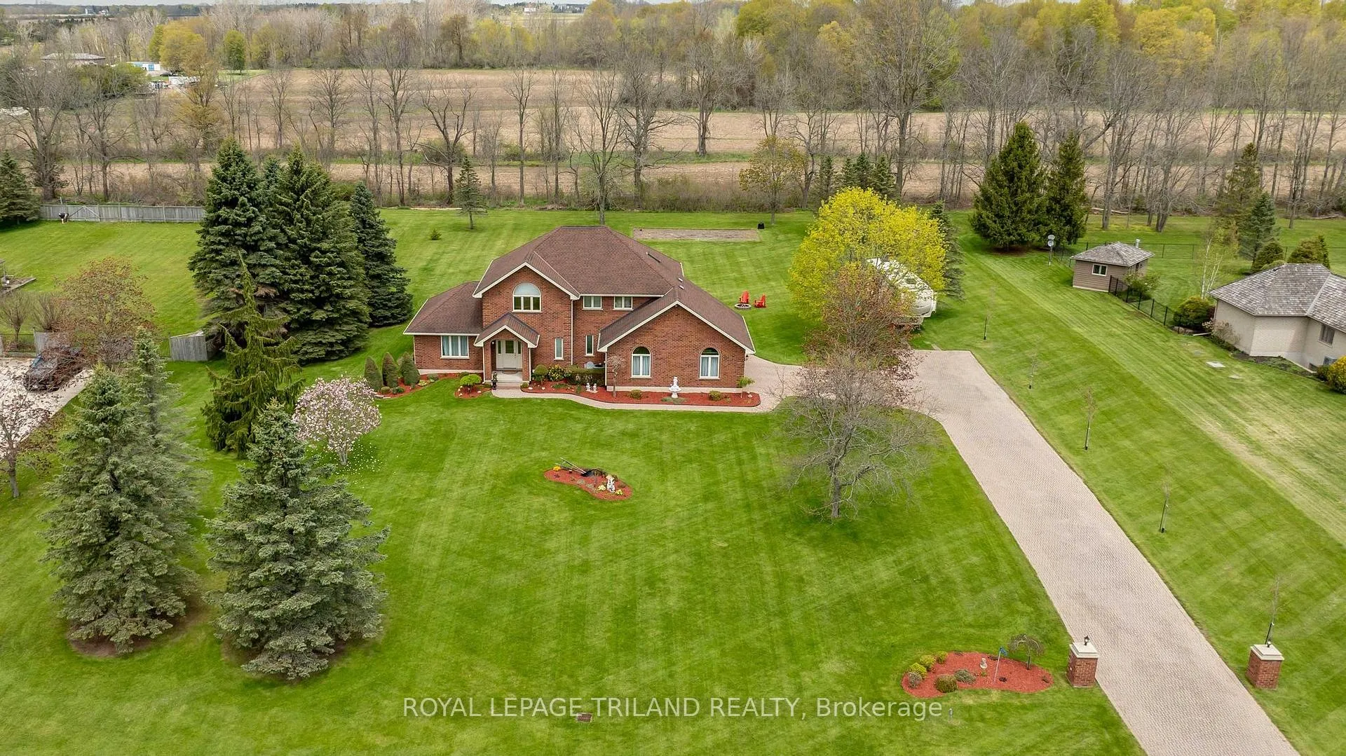 Front of 42720 Meadow Wood Lane