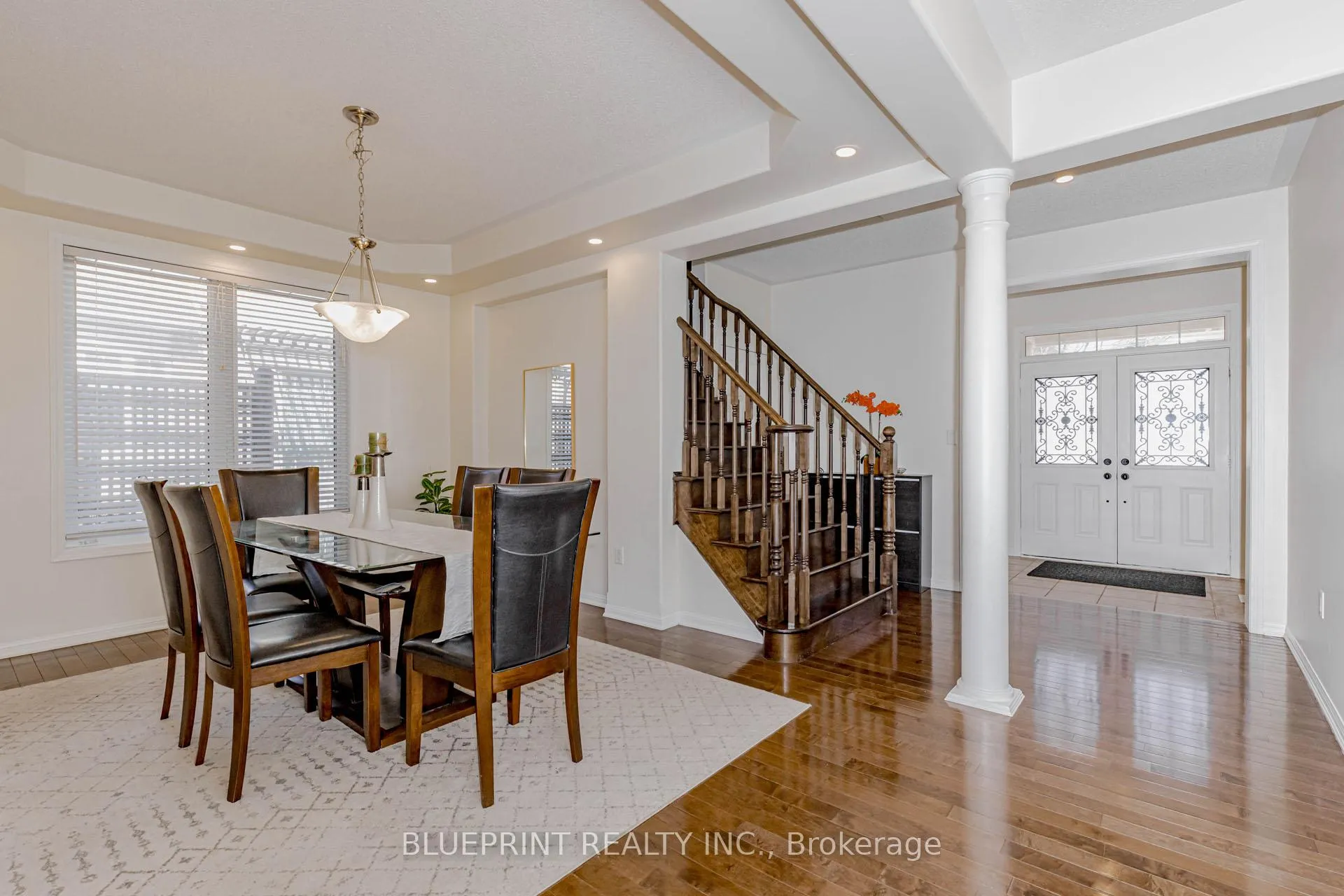 Photo 6 of 649 Brothers Crescent, Milton, Coates — HOMEH