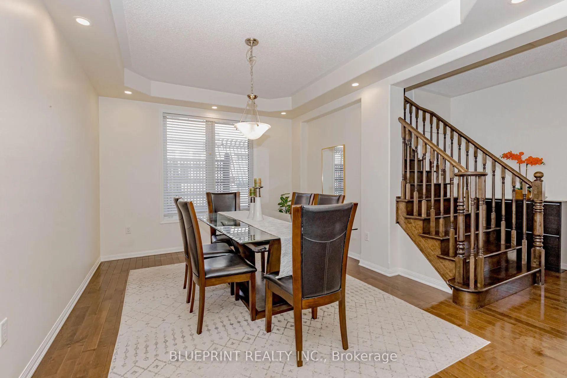 Photo 36 of 649 Brothers Crescent, Milton, Coates — HOMEH