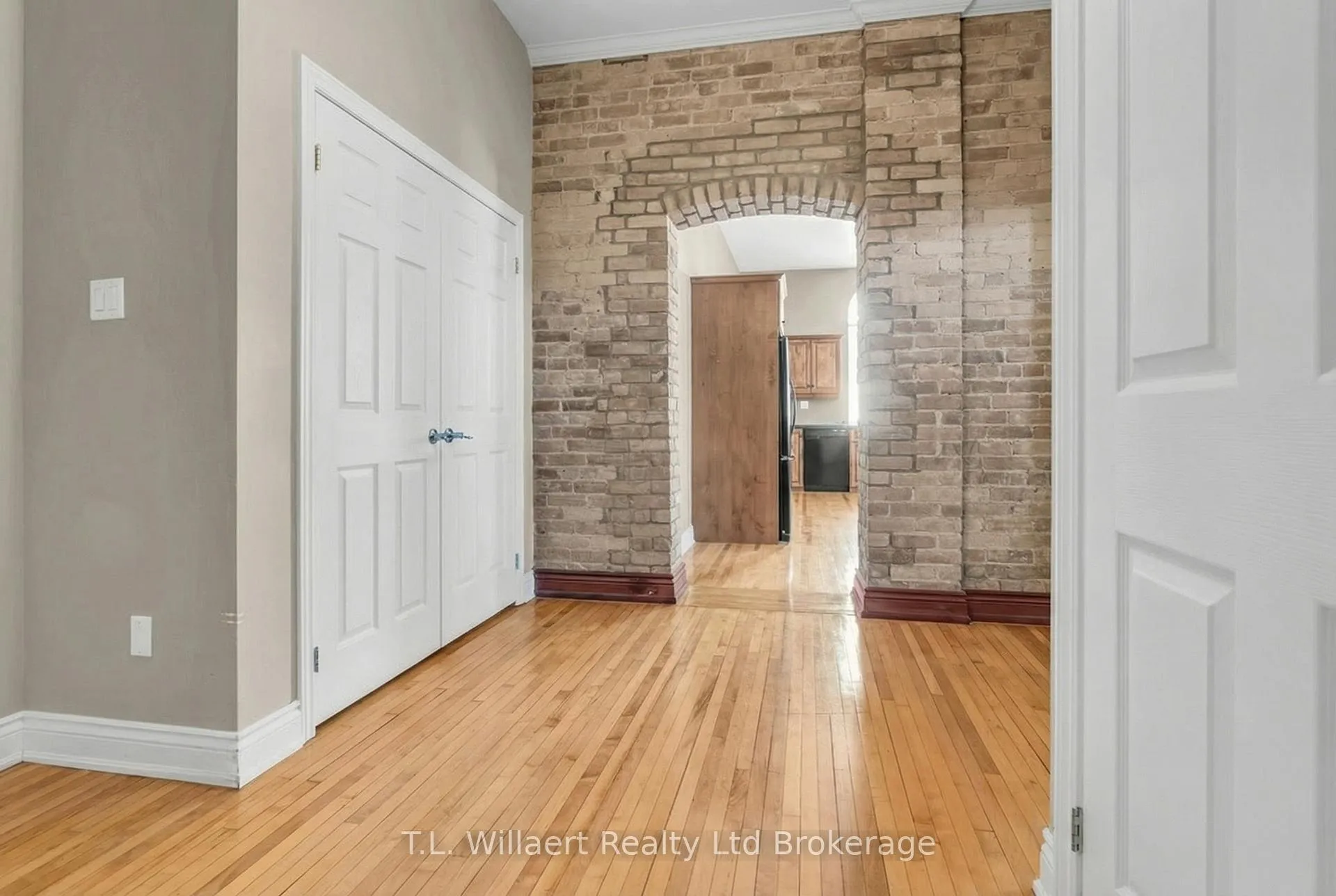 Photo 1 of Unit 310, 17 Brock St W, Tillsonburg — HOMEH