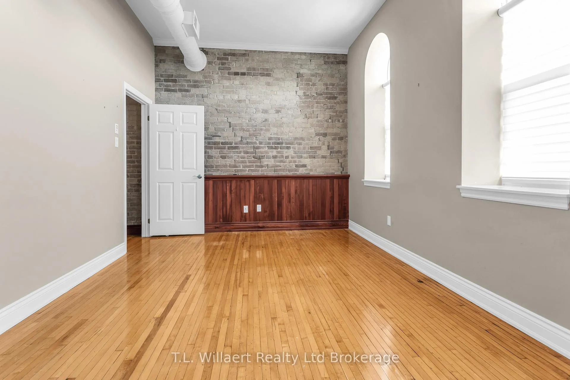 Photo 6 of Unit 310, 17 Brock St W, Tillsonburg — HOMEH