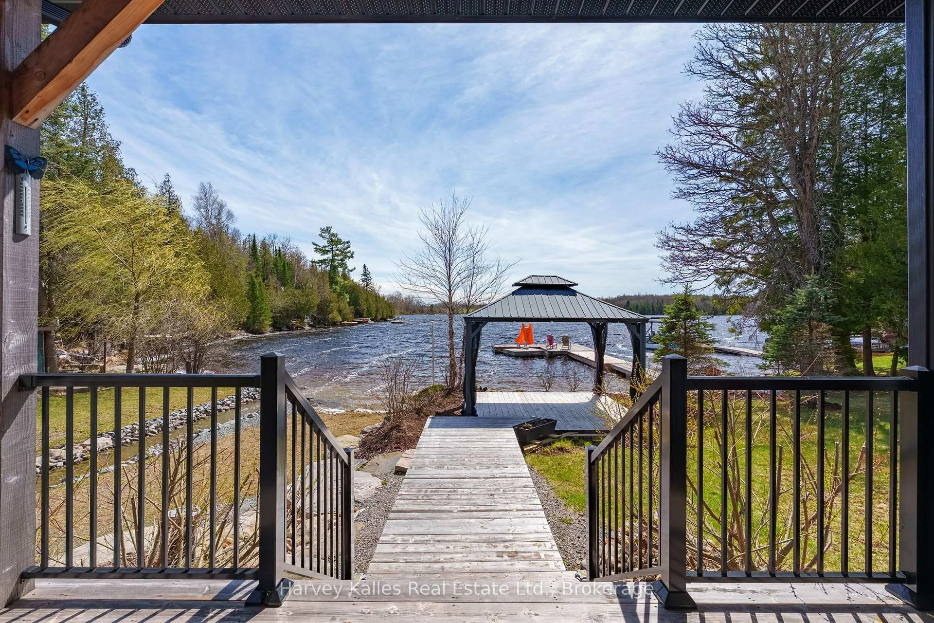 Photo 5 of 41 Sunset Cove Road, Seguin — HOMEH