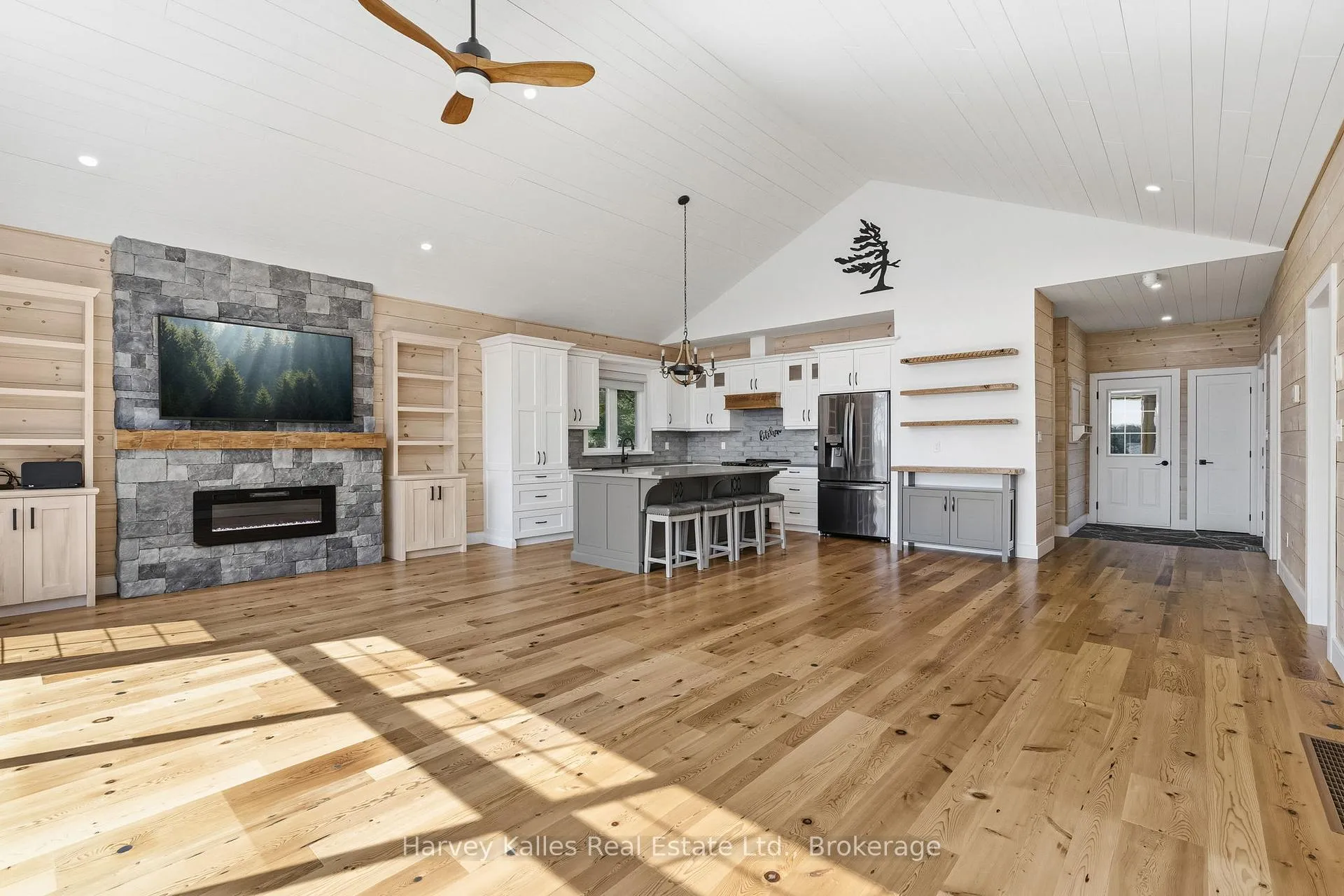 Photo 9 of 41 Sunset Cove Road, Seguin — HOMEH