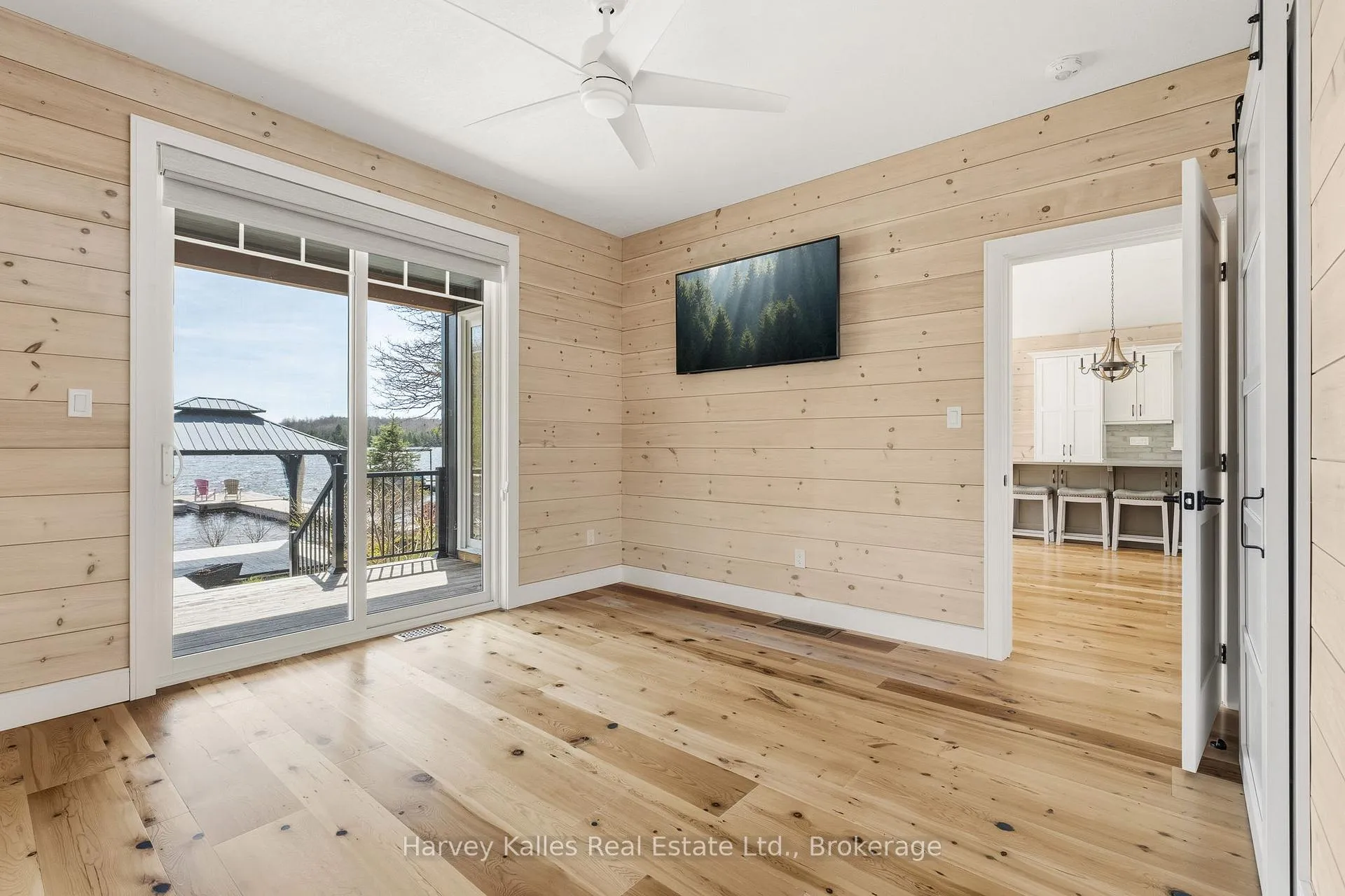 Photo 13 of 41 Sunset Cove Road, Seguin — HOMEH