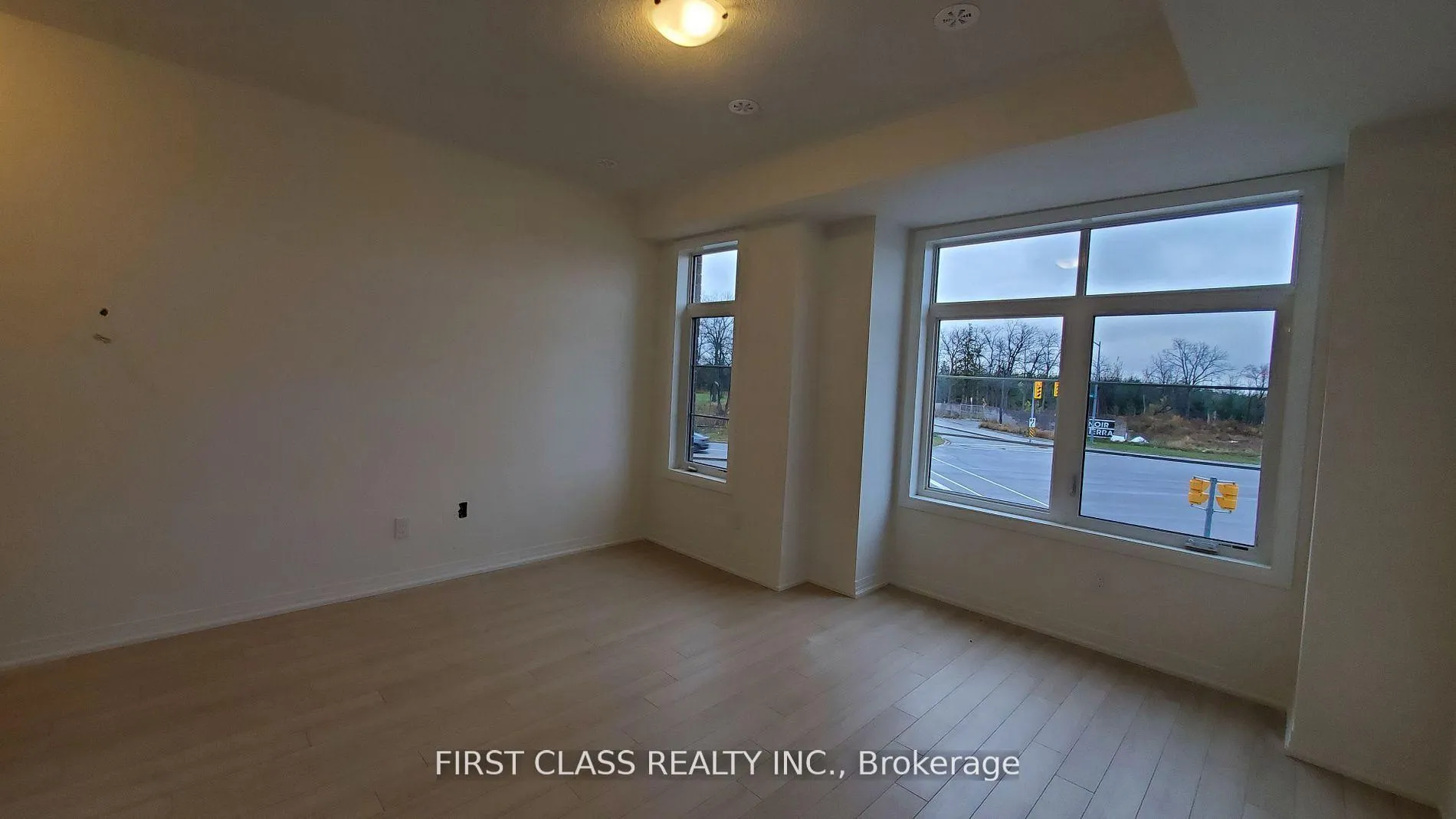 Photo 7 of 55 Carneros Way, Markham, Cedar Grove — HOMEH