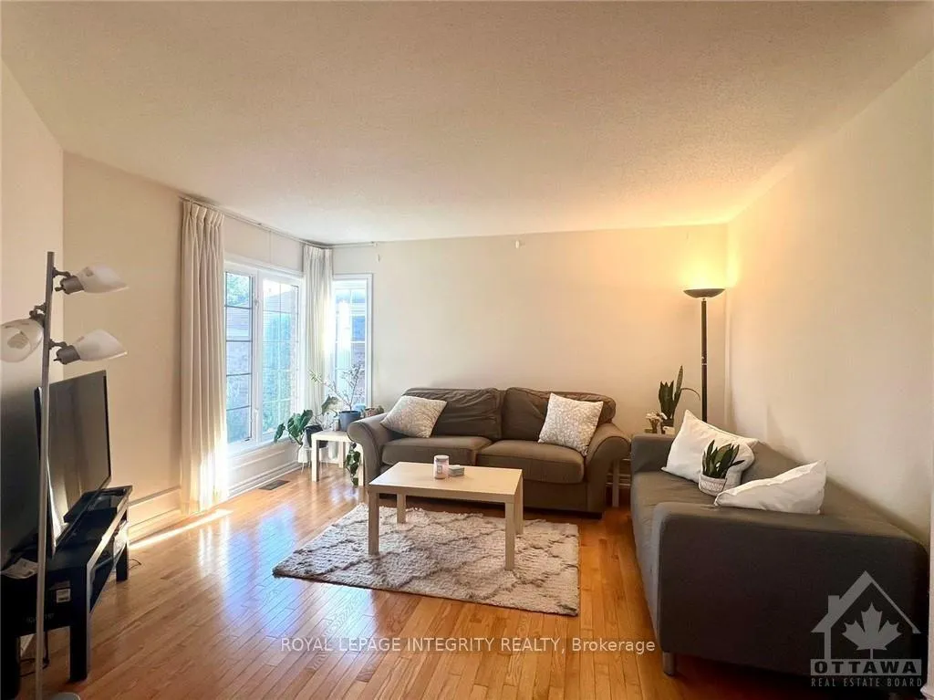 Photo 5 of 106 Cedar Valley Drive, Ottawa, Kanata - Bridlewood — HOMEH
