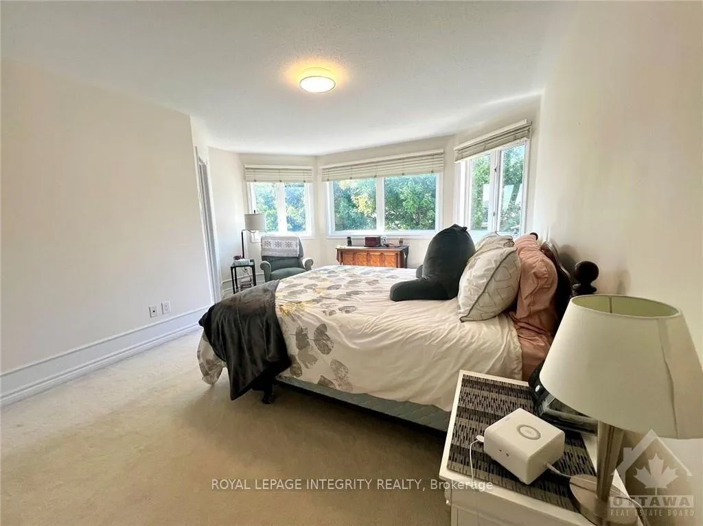 Photo 13 of 106 Cedar Valley Drive, Ottawa, Kanata - Bridlewood — HOMEH
