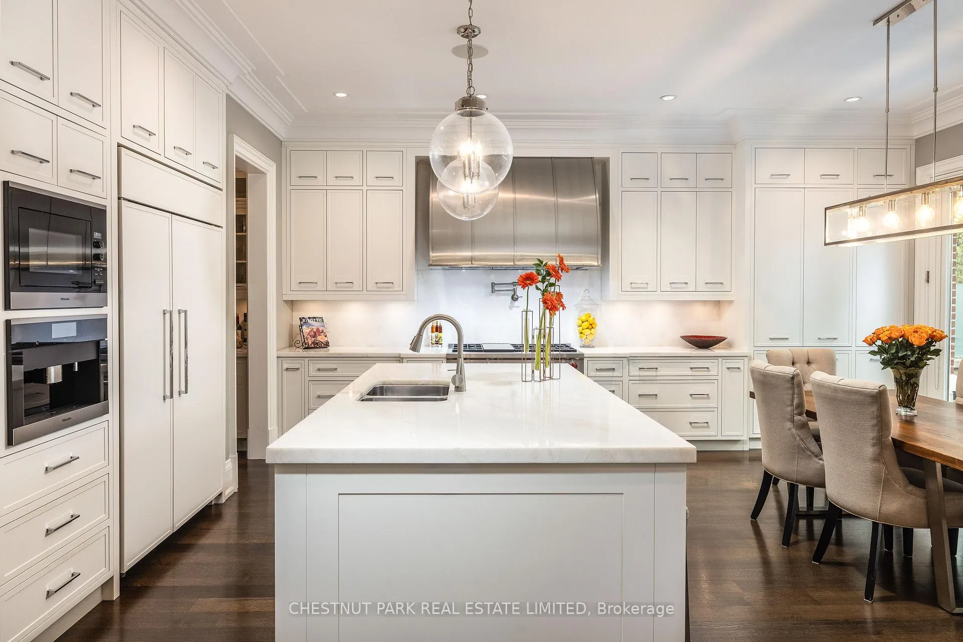 Photo 11 of 23 Wanless Crescent, Toronto, Lawrence Park South — HOMEH