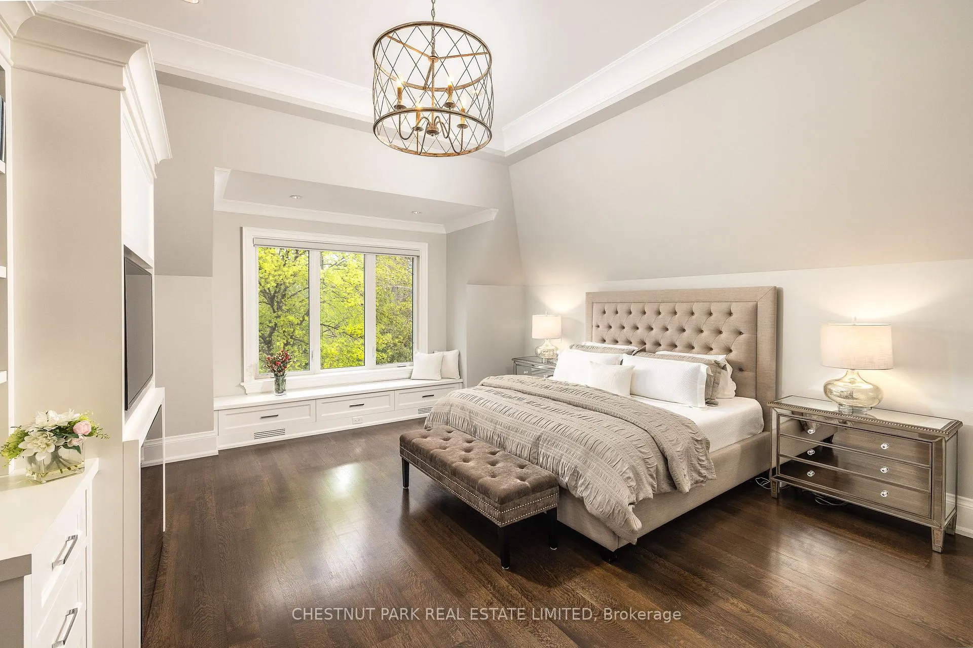 Photo 17 of 23 Wanless Crescent, Toronto, Lawrence Park South — HOMEH