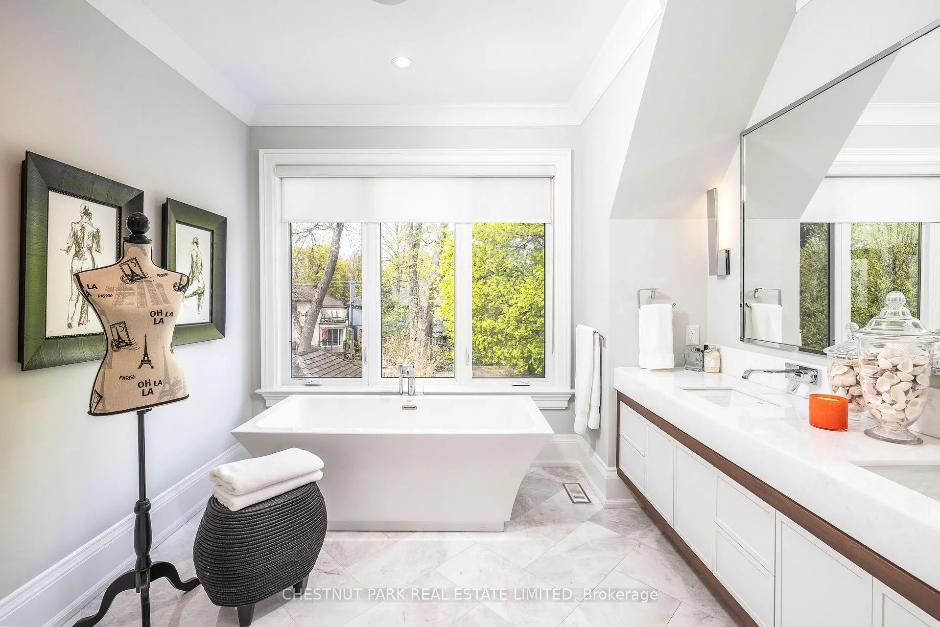 Photo 19 of 23 Wanless Crescent, Toronto, Lawrence Park South — HOMEH
