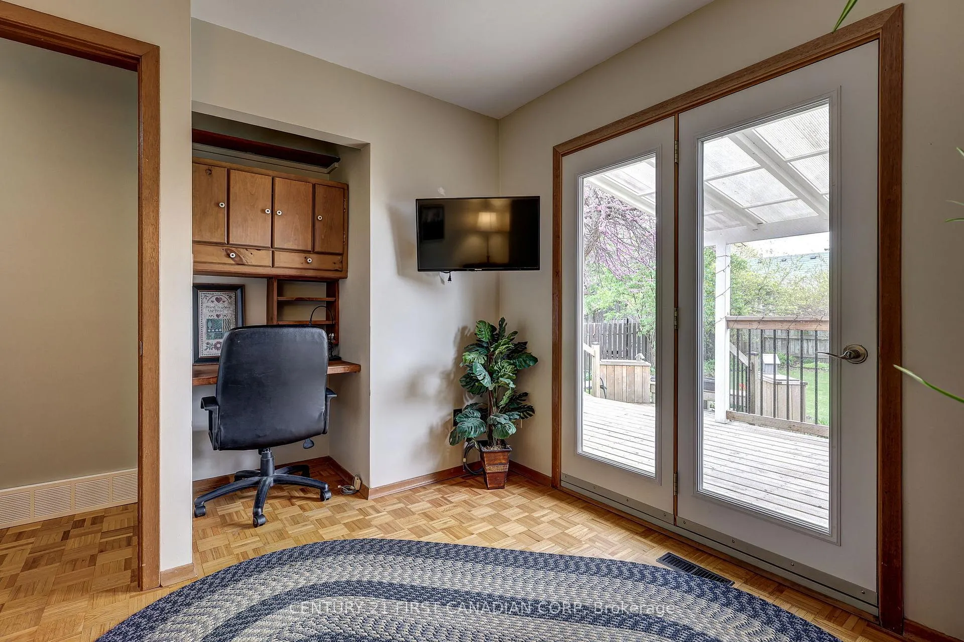 Photo 25 of 12 Rosemount Crescent, St. Thomas — HOMEH