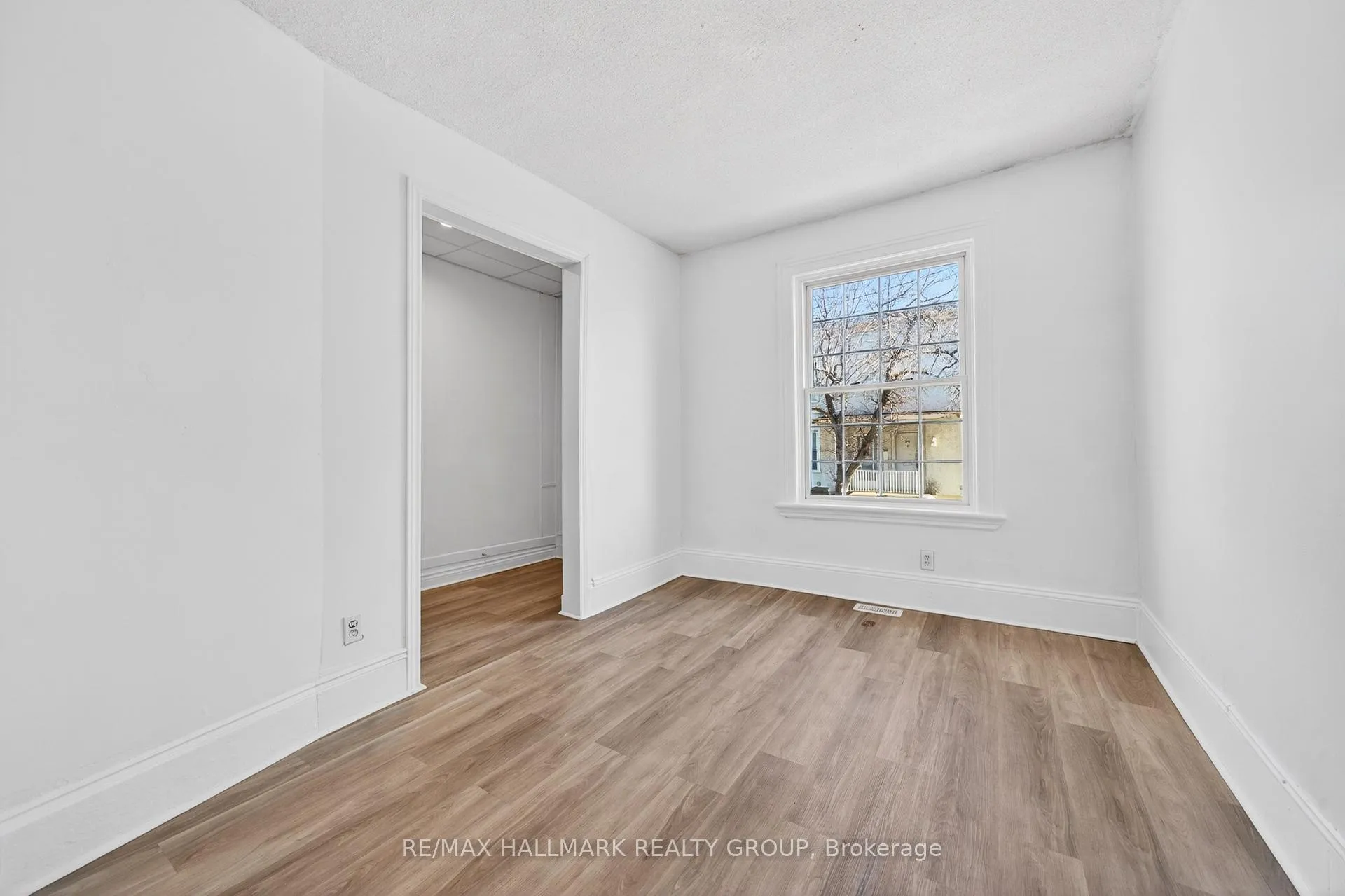 Photo 8 of 423 Arlington Avenue, Ottawa, West Centre Town — HOMEH