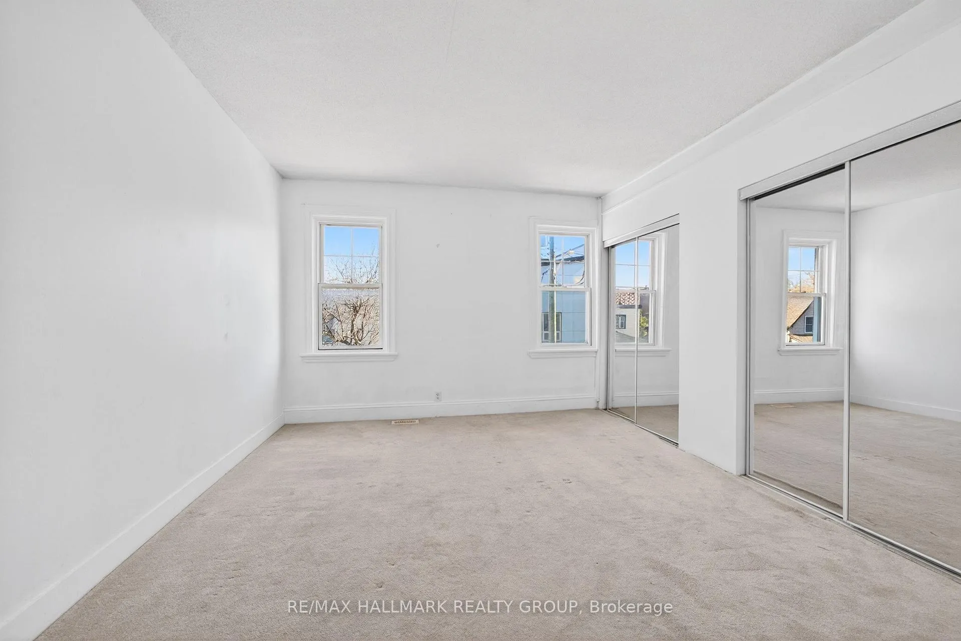 Photo 25 of 423 Arlington Avenue, Ottawa, West Centre Town — HOMEH