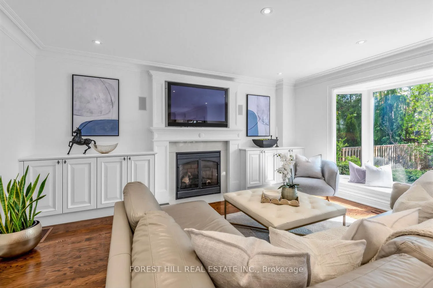 Photo 15 of 19 Menin Road, Toronto, Humewood-Cedarvale — HOMEH