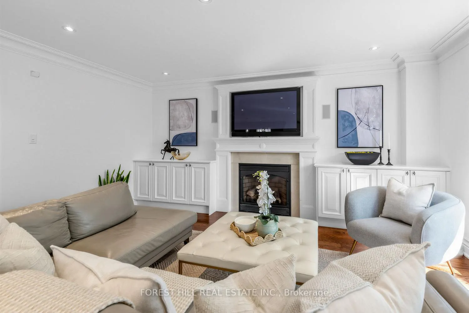 Photo 16 of 19 Menin Road, Toronto, Humewood-Cedarvale — HOMEH