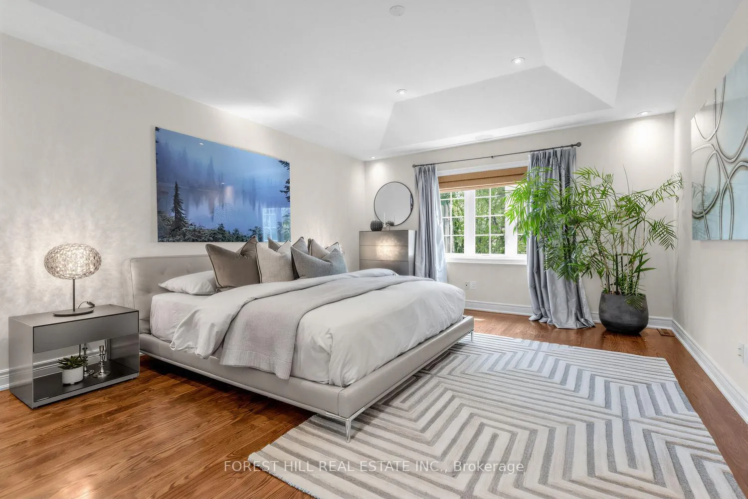 Photo 22 of 19 Menin Road, Toronto, Humewood-Cedarvale — HOMEH
