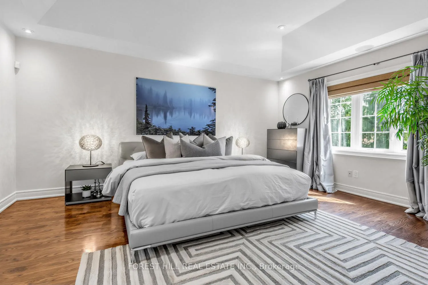 Photo 23 of 19 Menin Road, Toronto, Humewood-Cedarvale — HOMEH