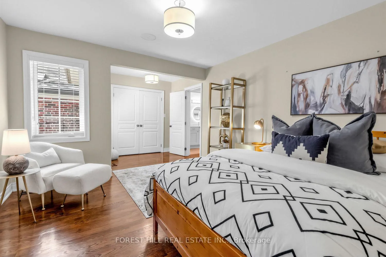 Photo 29 of 19 Menin Road, Toronto, Humewood-Cedarvale — HOMEH