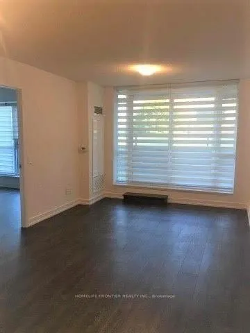 Photo 6 of Unit 301, 125 Redpath Avenue, Toronto, Mount Pleasant West — HOMEH