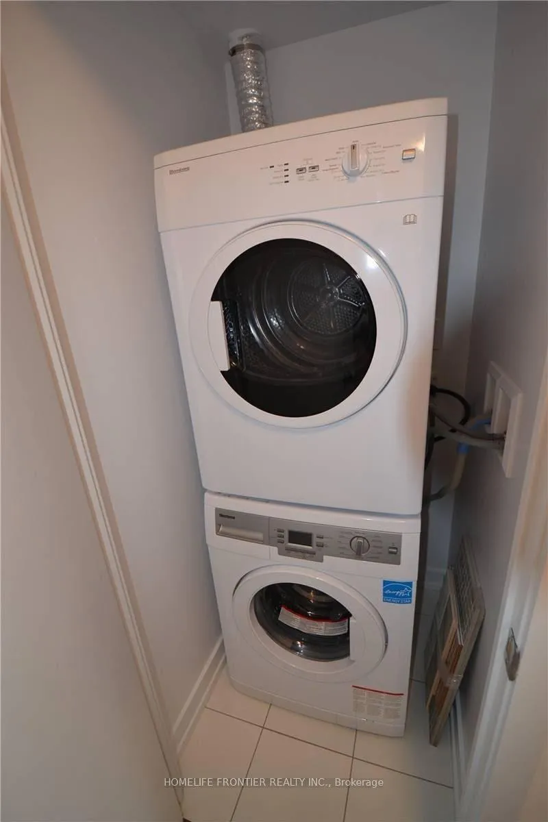 Photo 15 of Unit 301, 125 Redpath Avenue, Toronto, Mount Pleasant West — HOMEH
