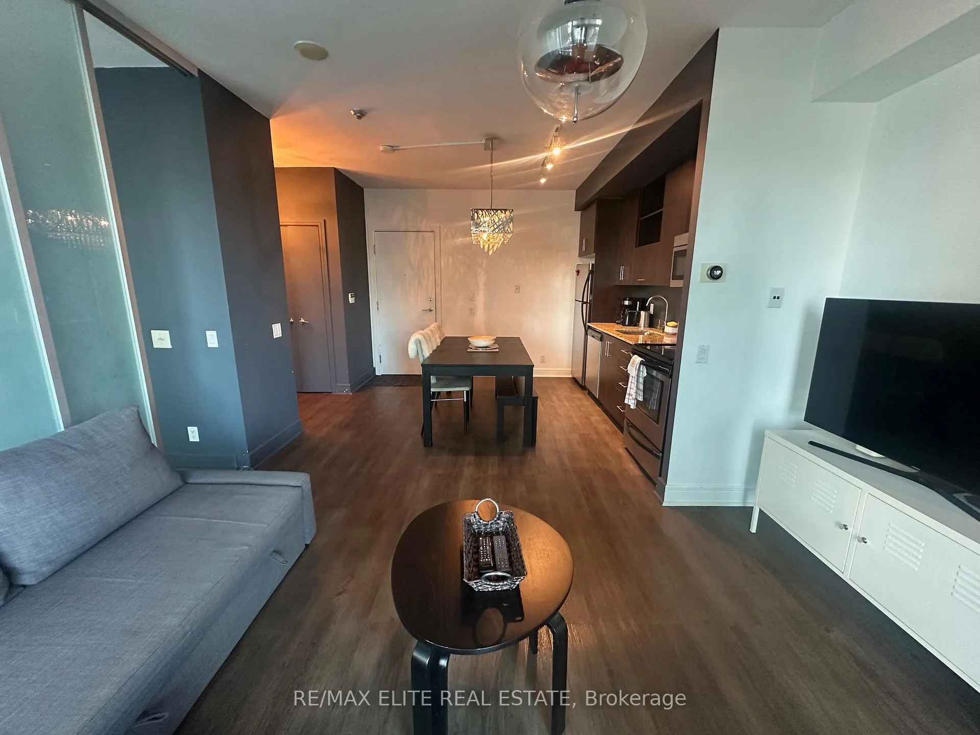 Photo 4 of Unit 901, 116 George Street, Toronto, Moss Park — HOMEH