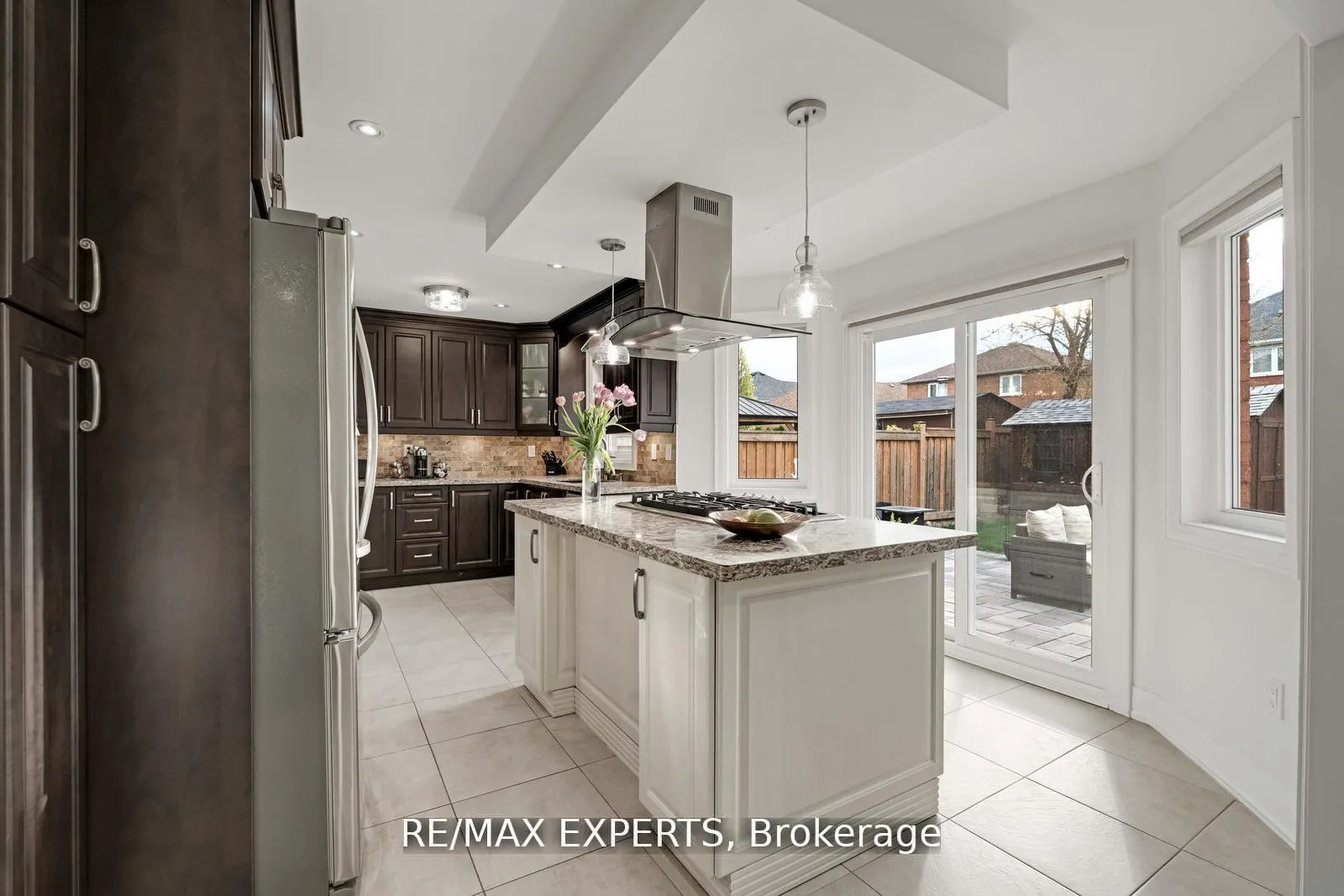 Photo 10 of 36 Berrydown Drive SE, Caledon, Bolton East — HOMEH