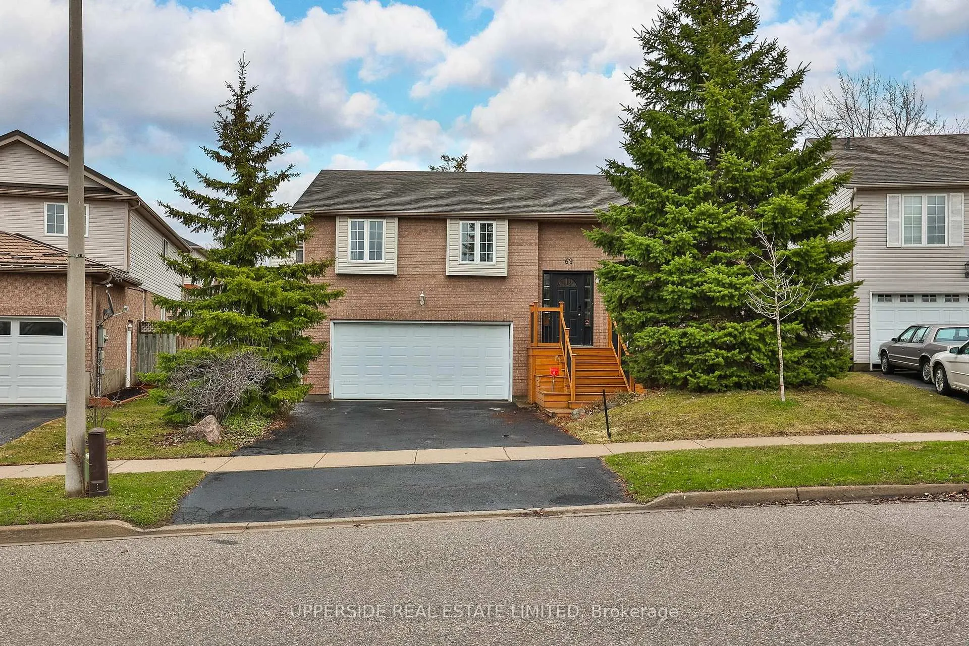 Photo 1 of 69 Abbeywood Crescent, Guelph, Willow West/Sugarbush/West Acres — HOMEH