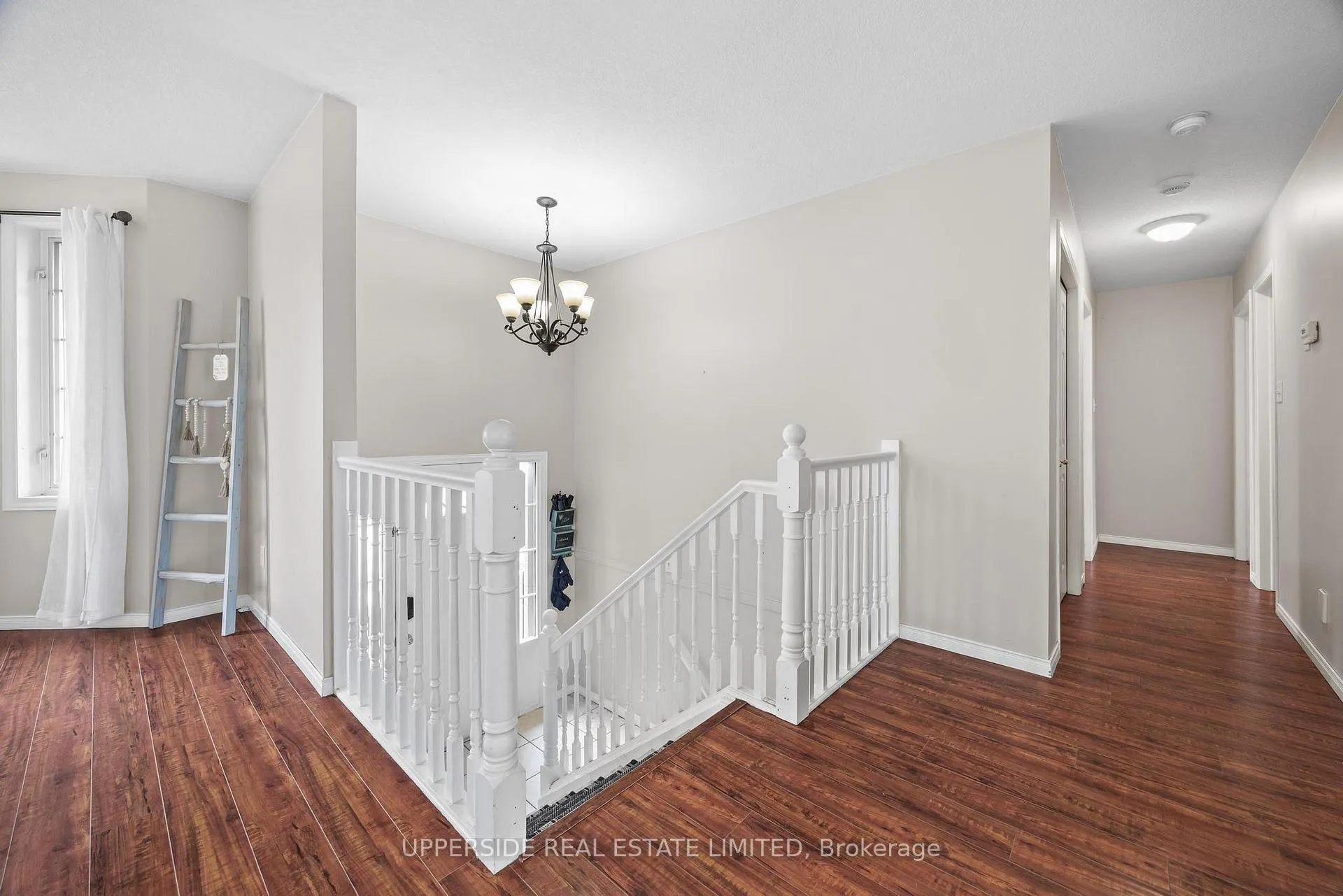 Photo 4 of 69 Abbeywood Crescent, Guelph, Willow West/Sugarbush/West Acres — HOMEH
