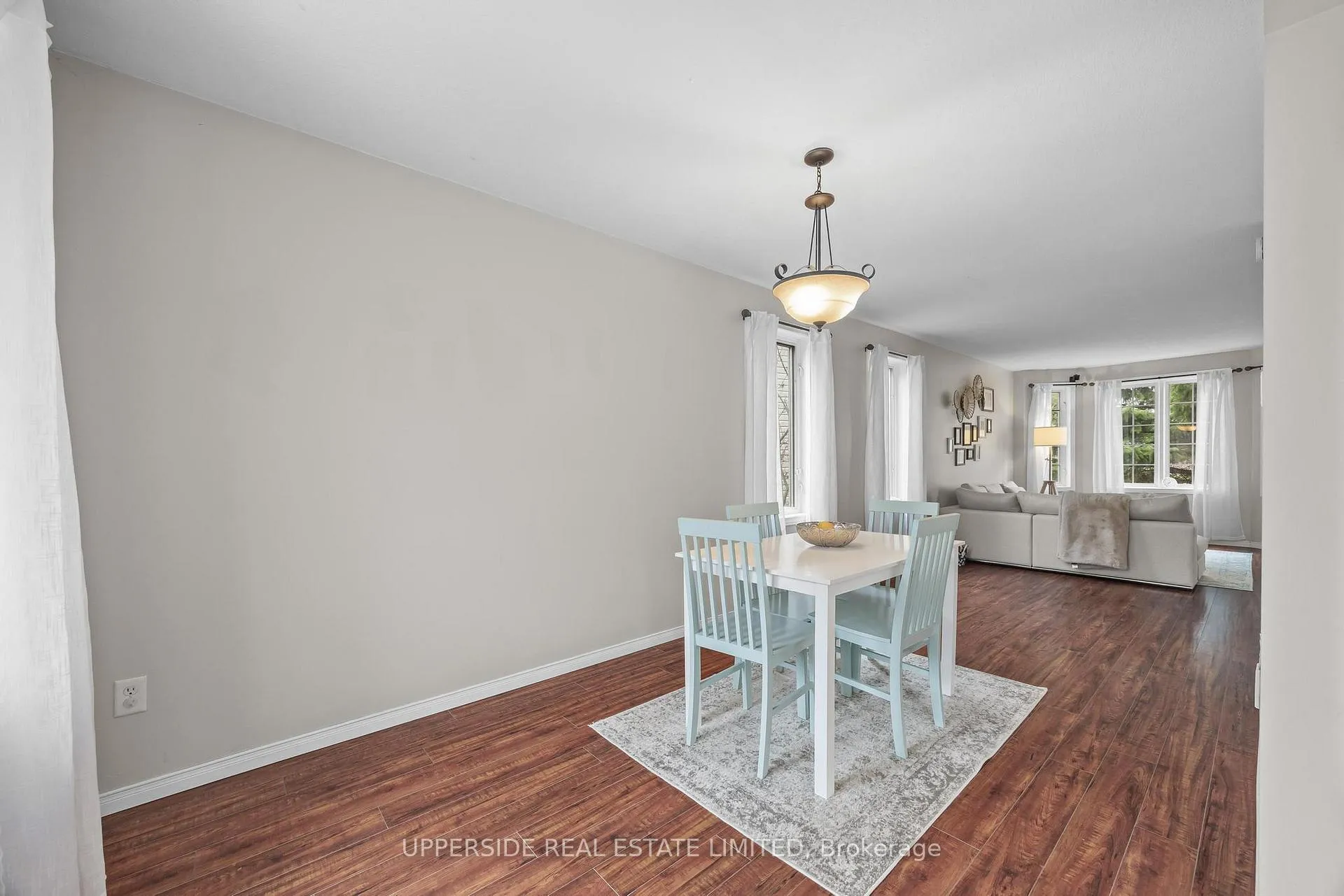 Photo 10 of 69 Abbeywood Crescent, Guelph, Willow West/Sugarbush/West Acres — HOMEH