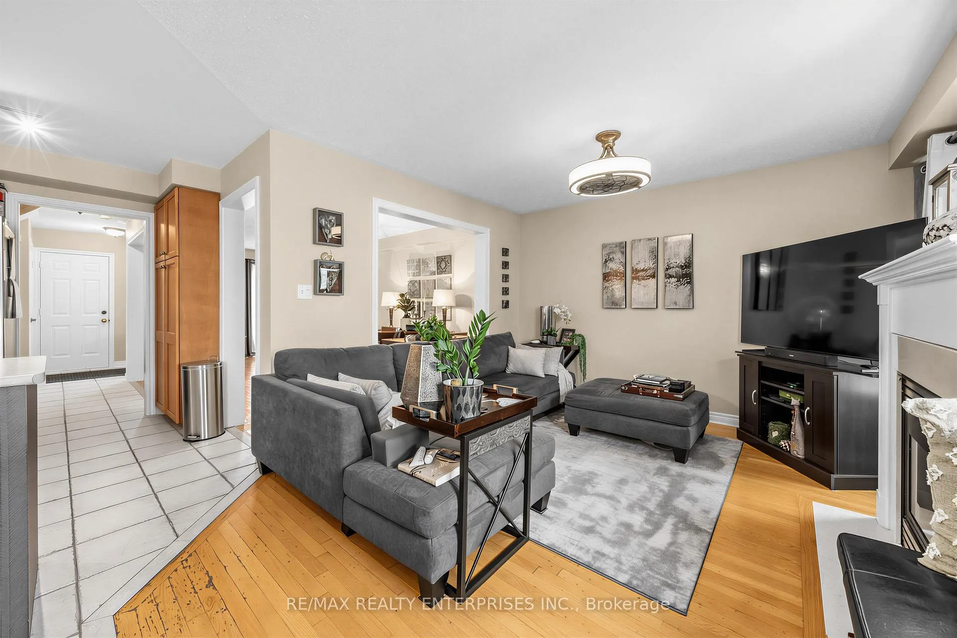 Photo 17 of 20 Mcclure Court, Halton Hills, Georgetown — HOMEH