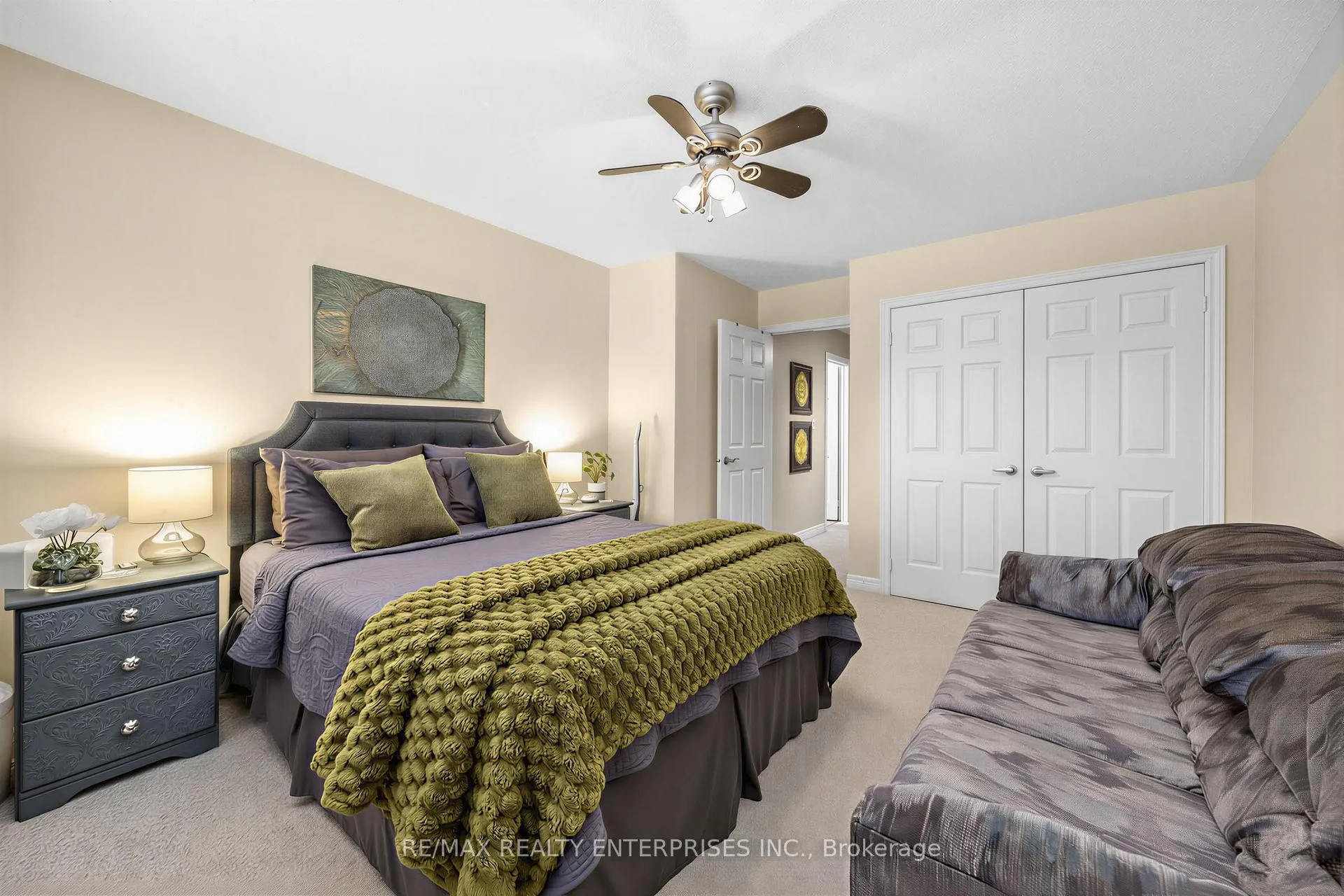 Photo 25 of 20 Mcclure Court, Halton Hills, Georgetown — HOMEH